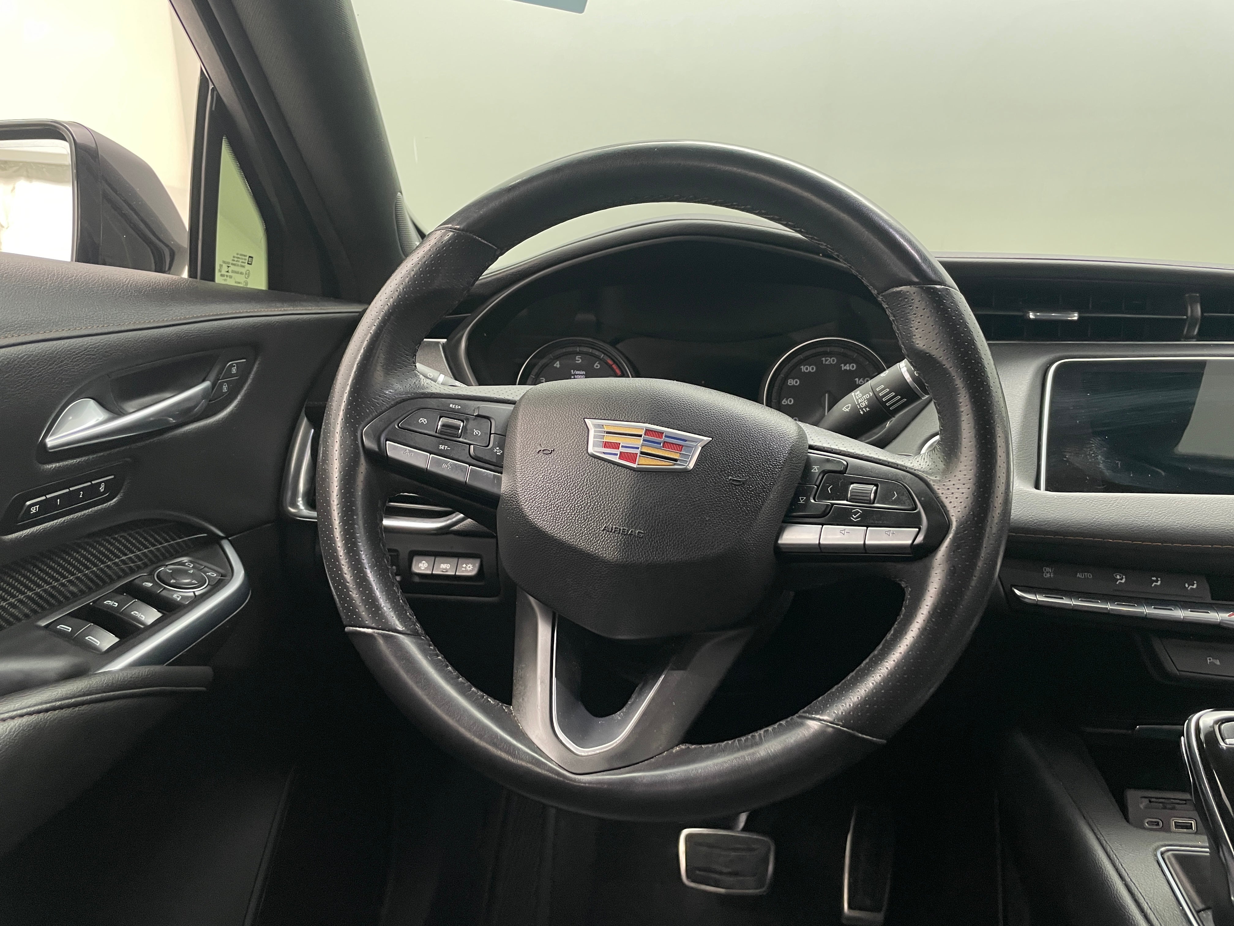 2020 Cadillac XT4 Sport 4