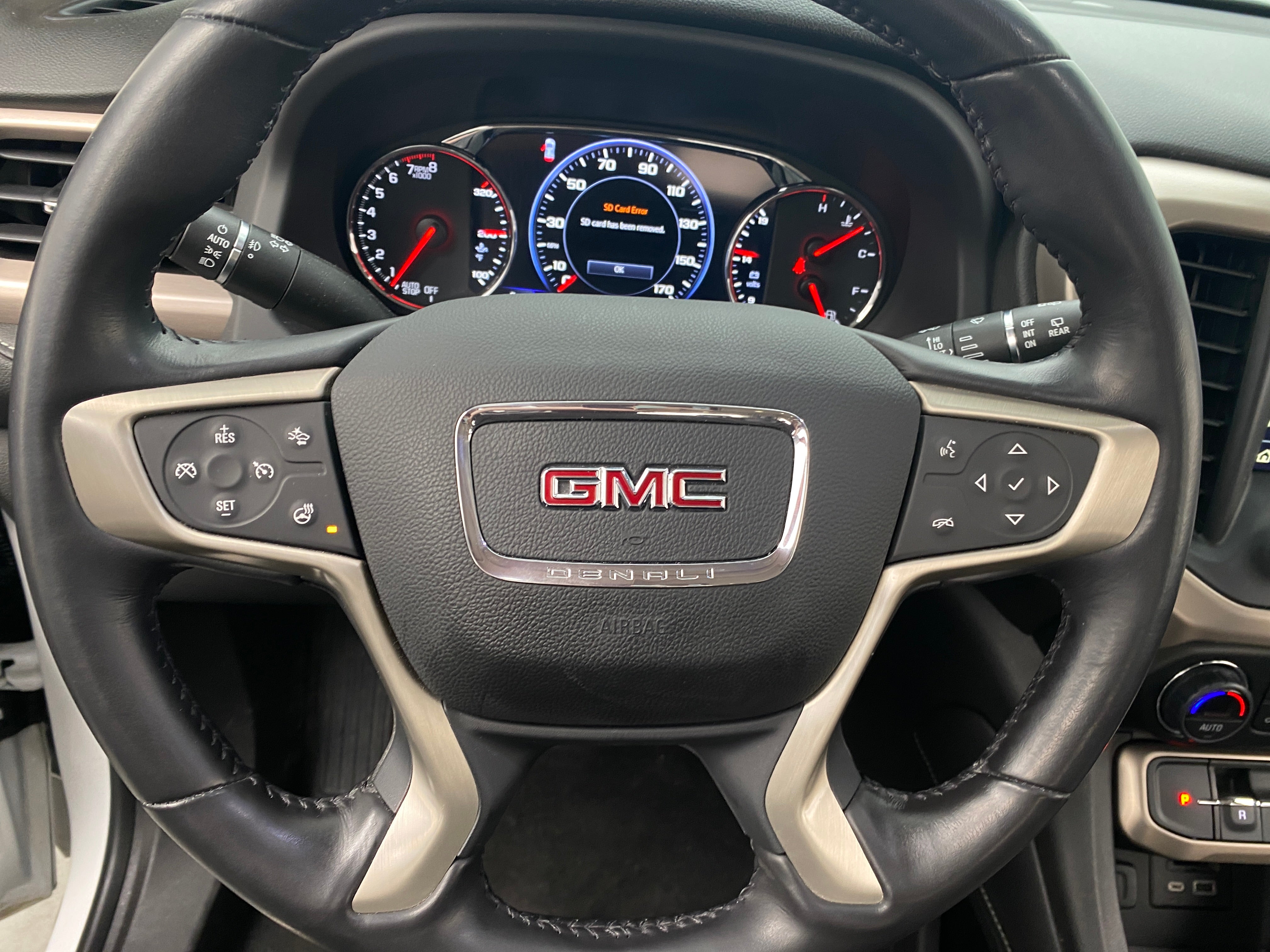 2021 GMC Acadia Denali 4