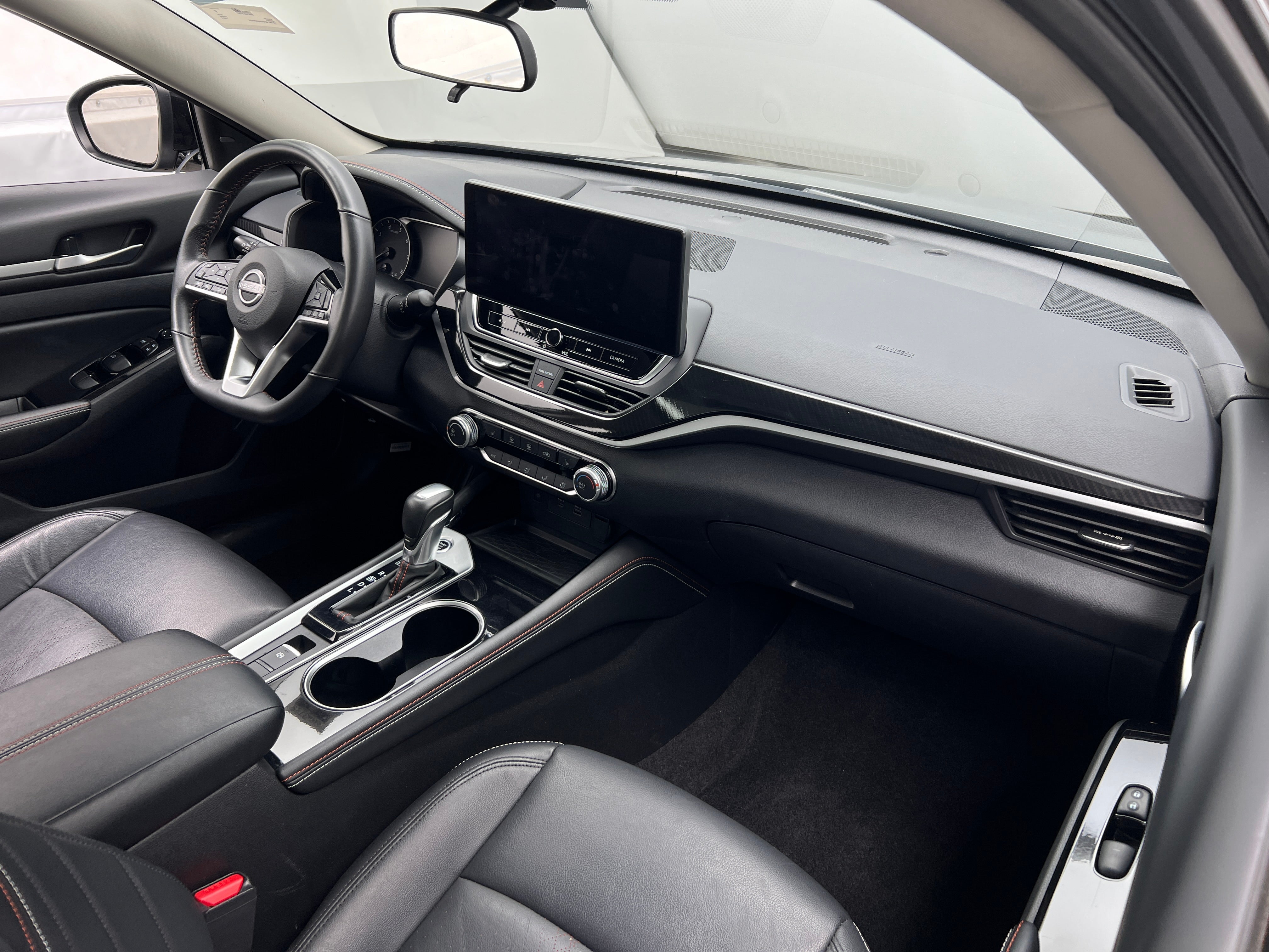 2024 Nissan Altima SR 2