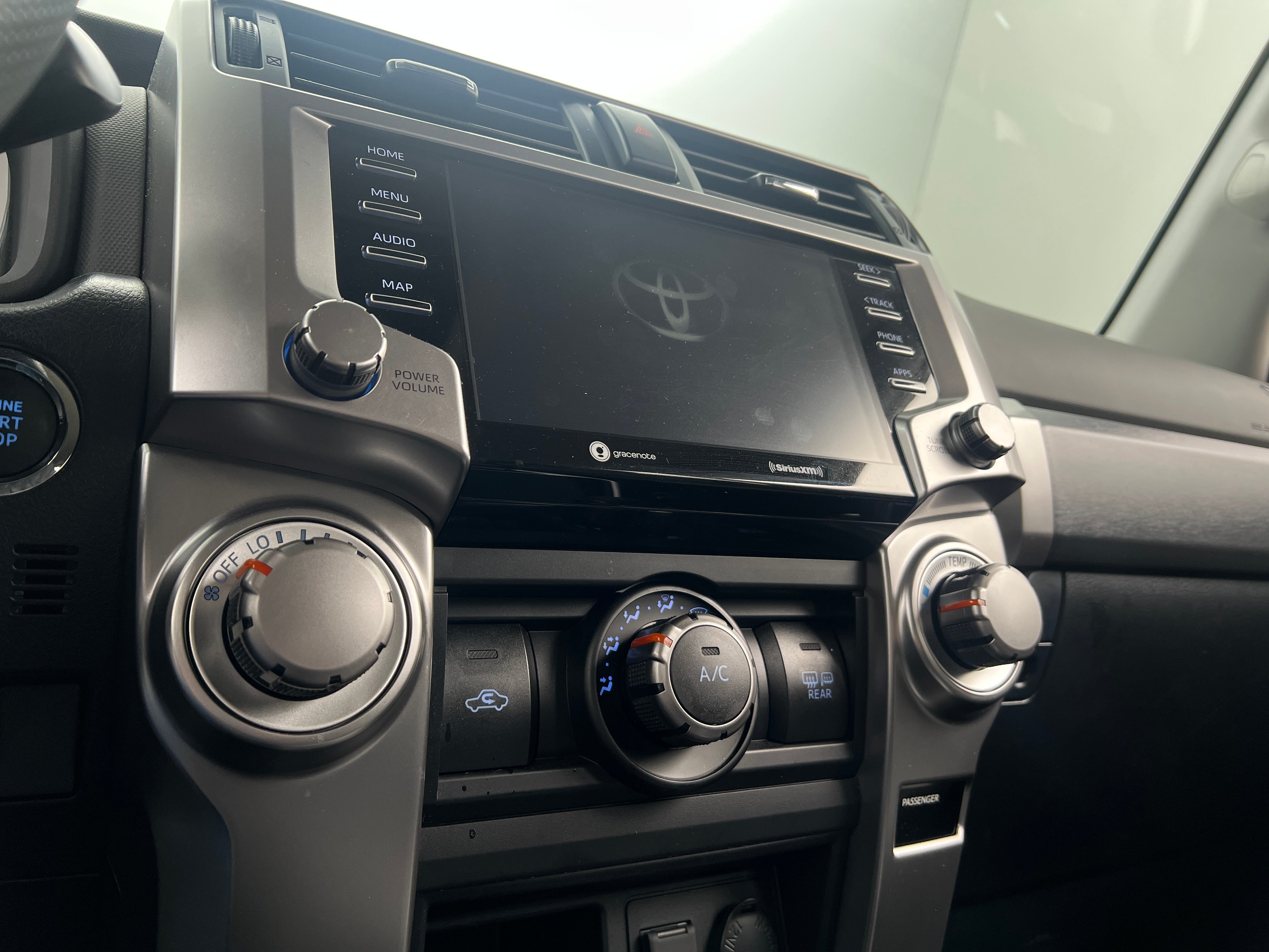 2024 Toyota 4Runner SR5 4
