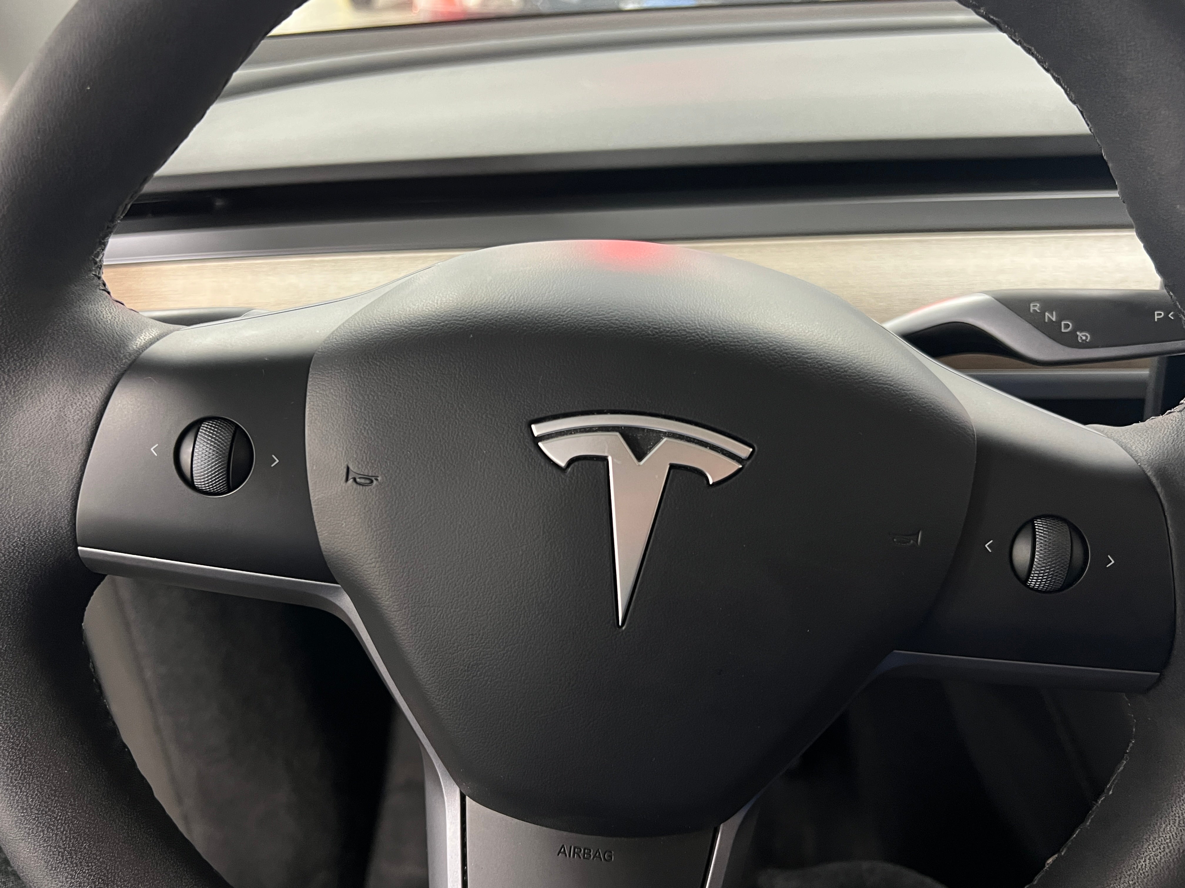 2023 Tesla Model Y Standard Range 4