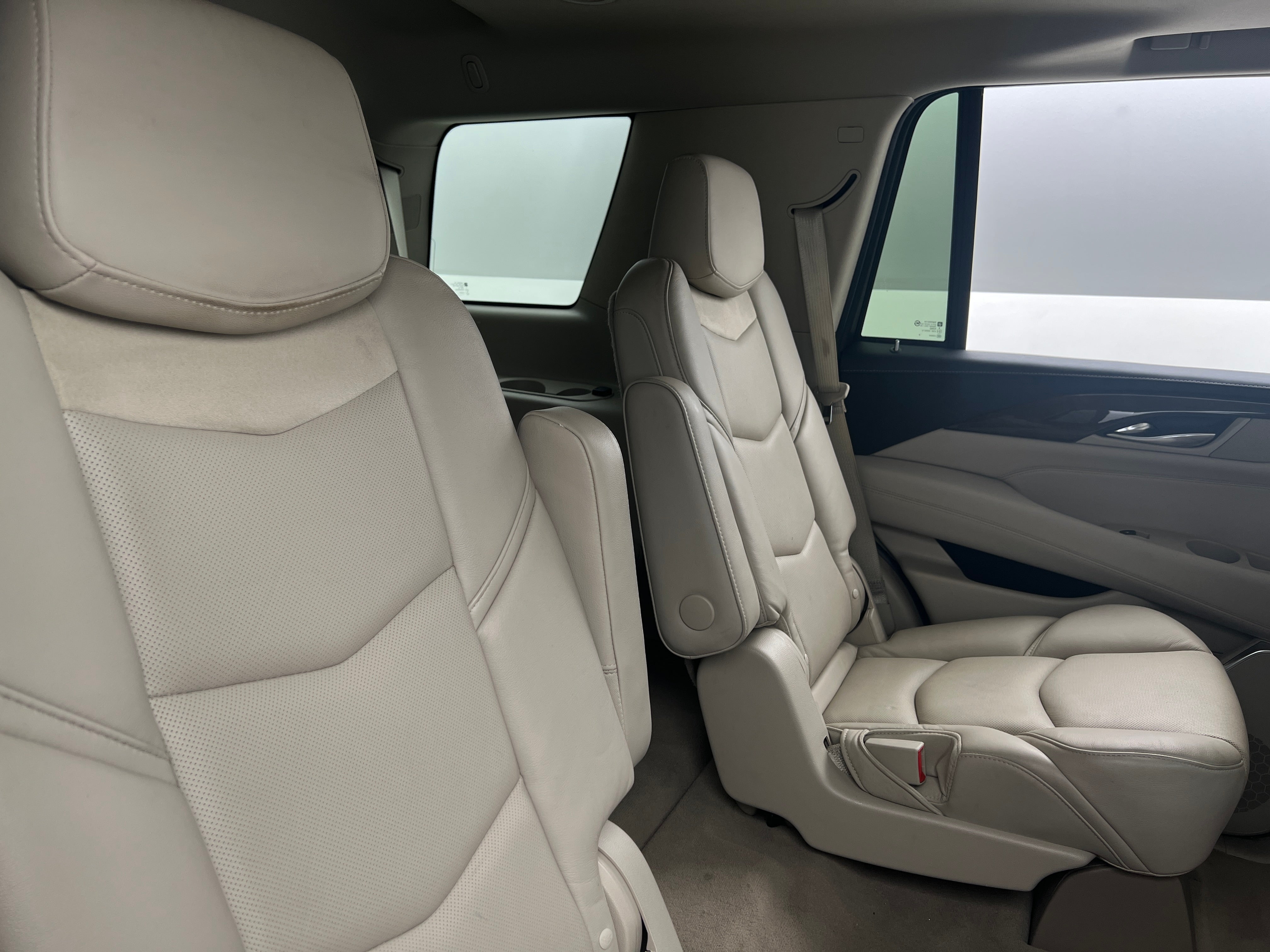 2019 Cadillac Escalade Premium Luxury 5