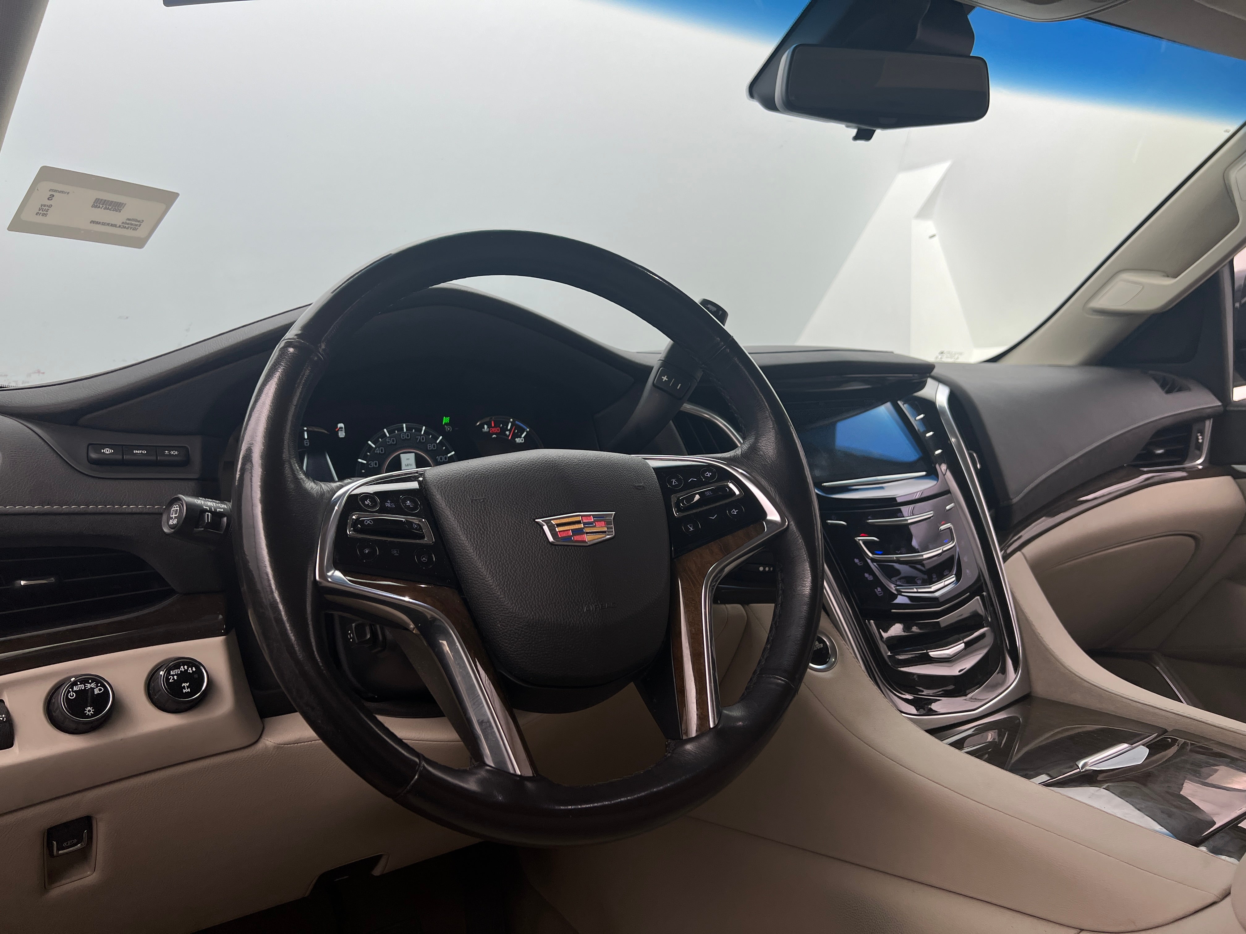 2019 Cadillac Escalade Premium Luxury 2