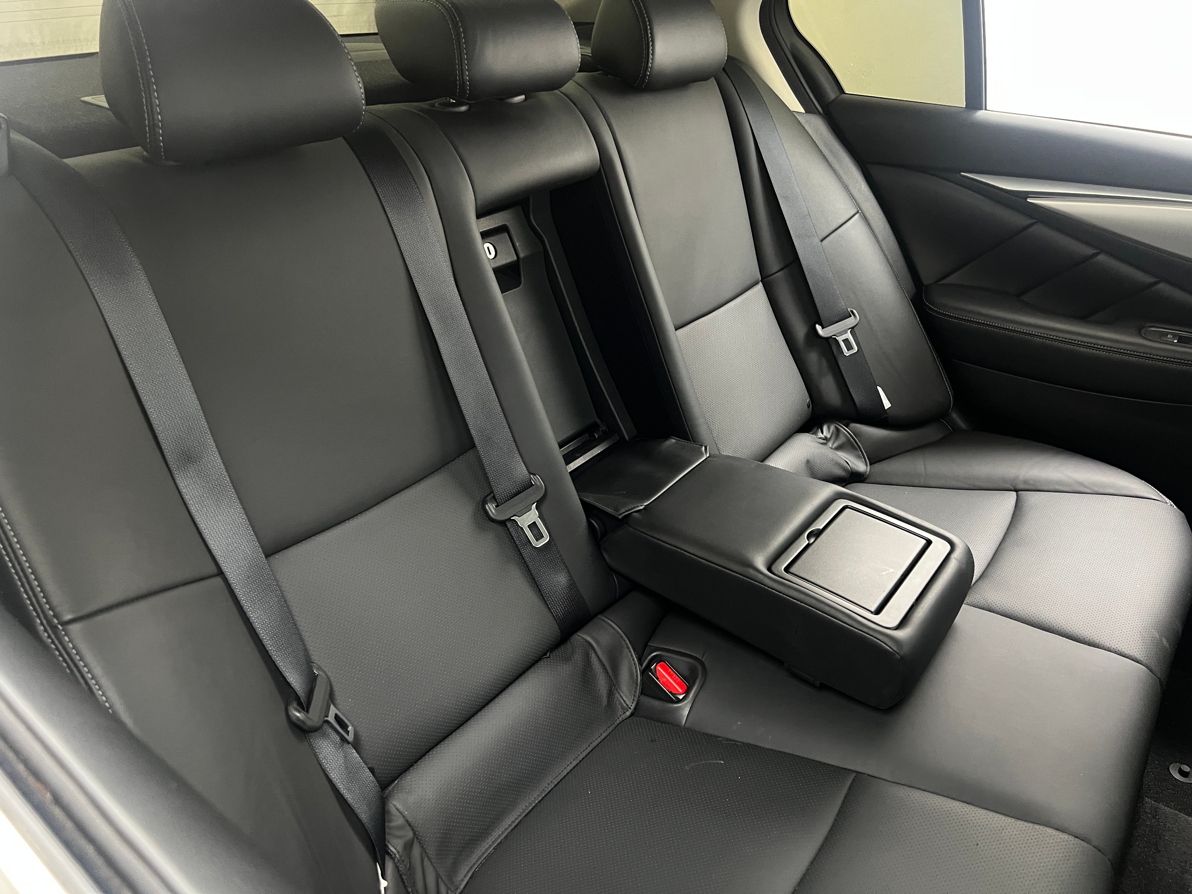 2022 INFINITI Q50 Luxe 5