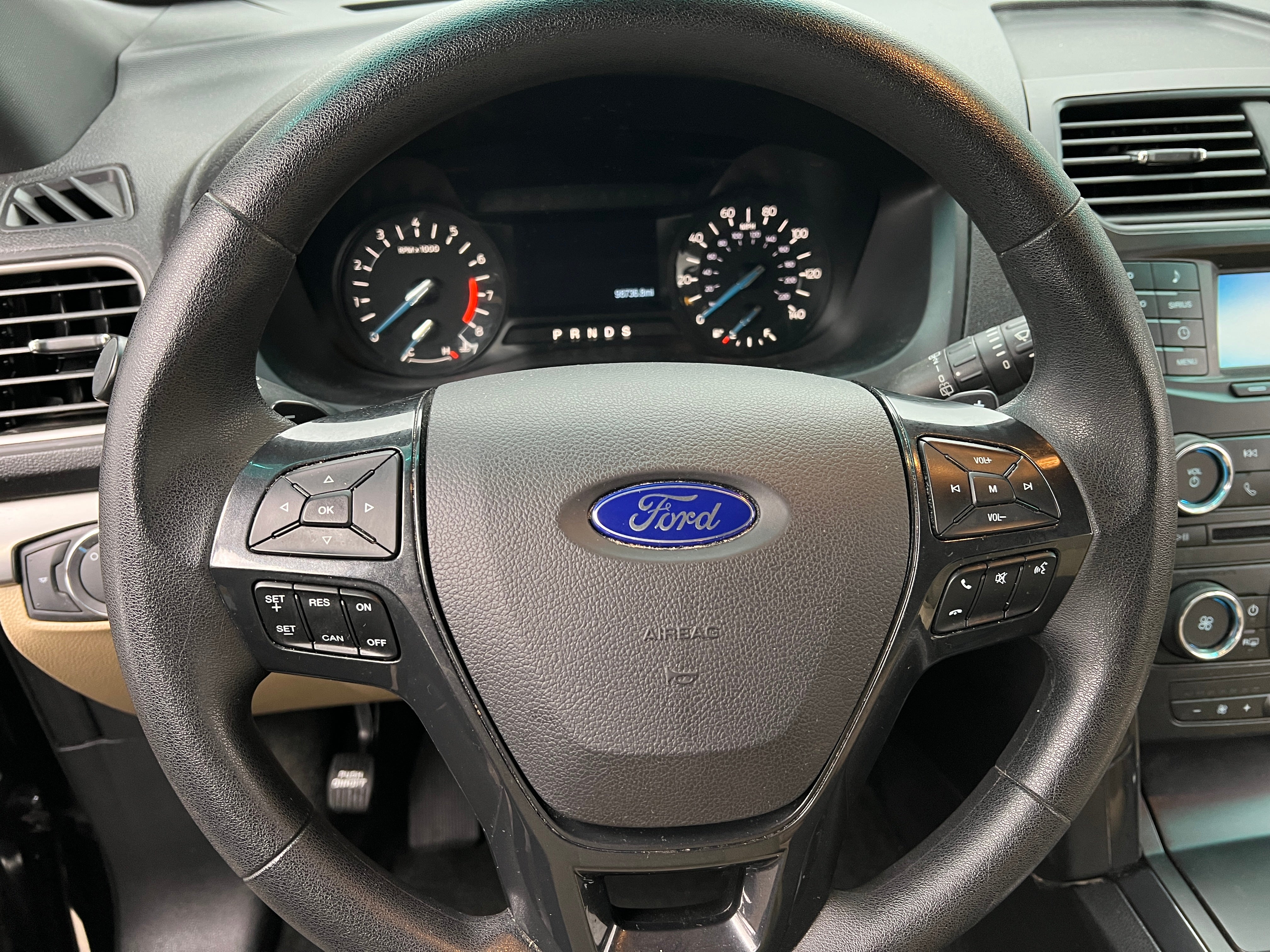2017 Ford Explorer Base 5