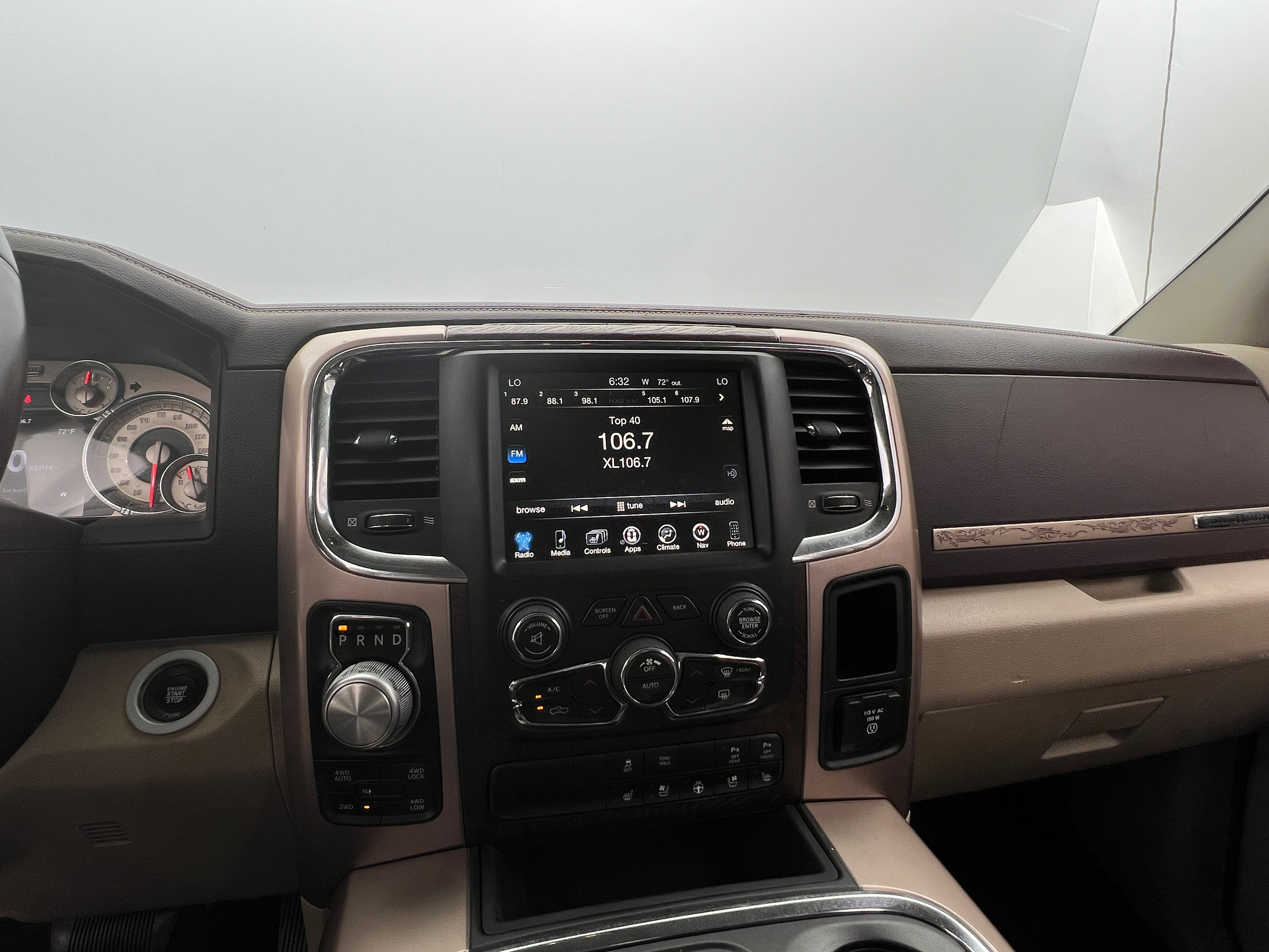 2017 RAM 1500 laramie Longhorn 4