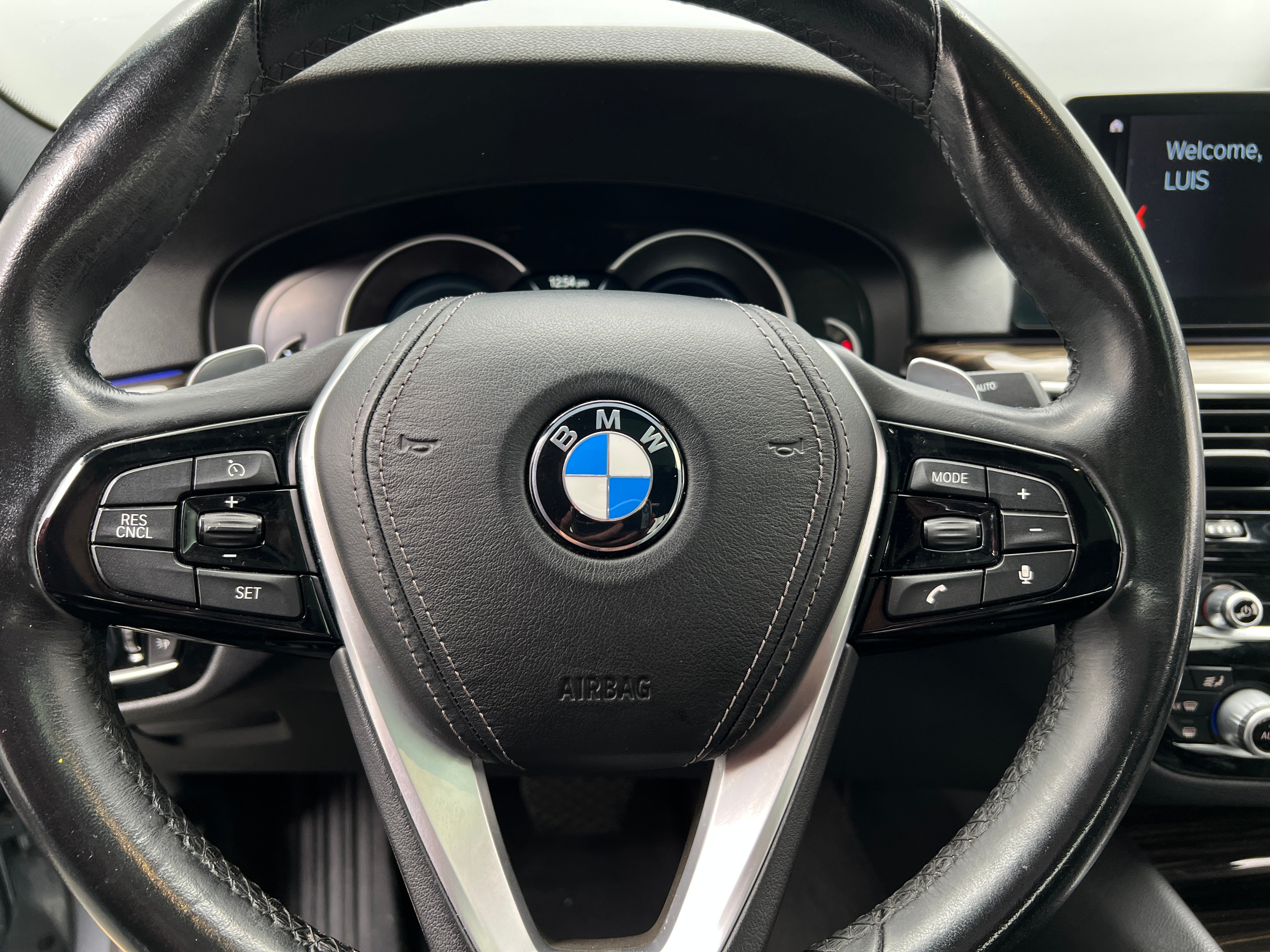 2018 BMW 5 Series 530i 4