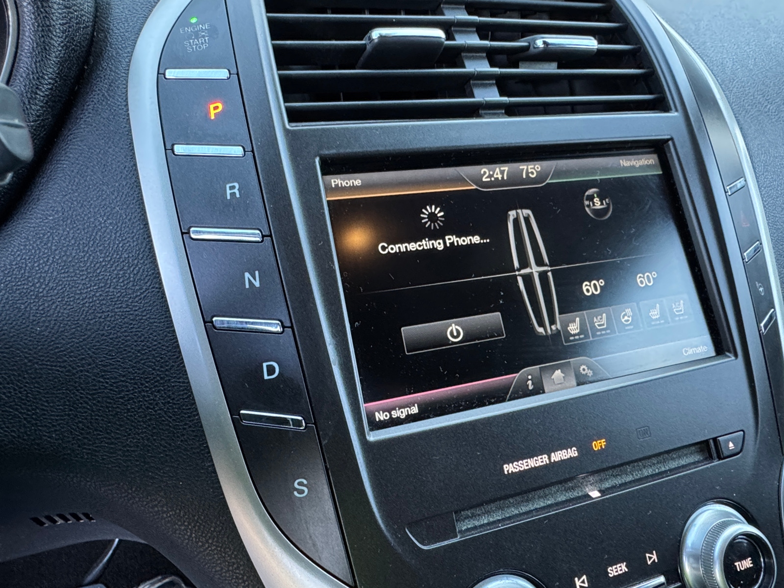 Thumbnail: 2015 Lincoln MKC - 4