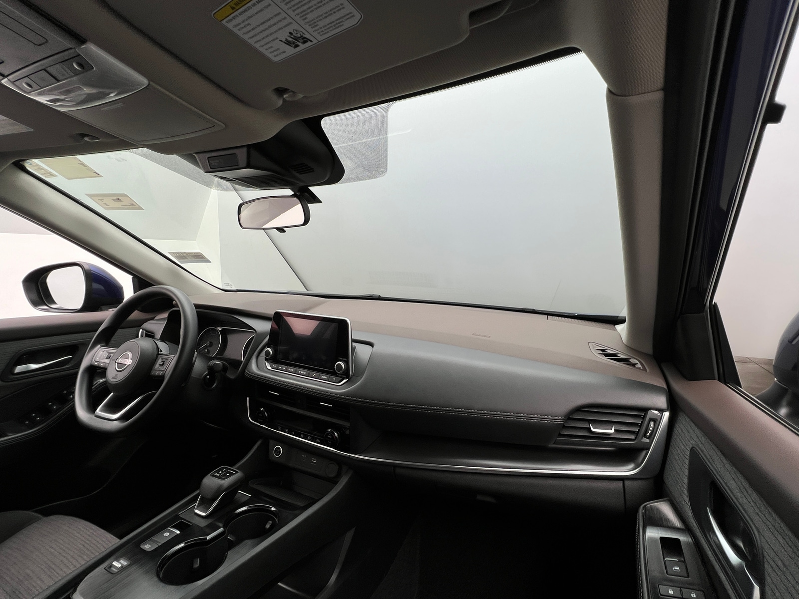 Thumbnail: 2023 Nissan Rogue - 3