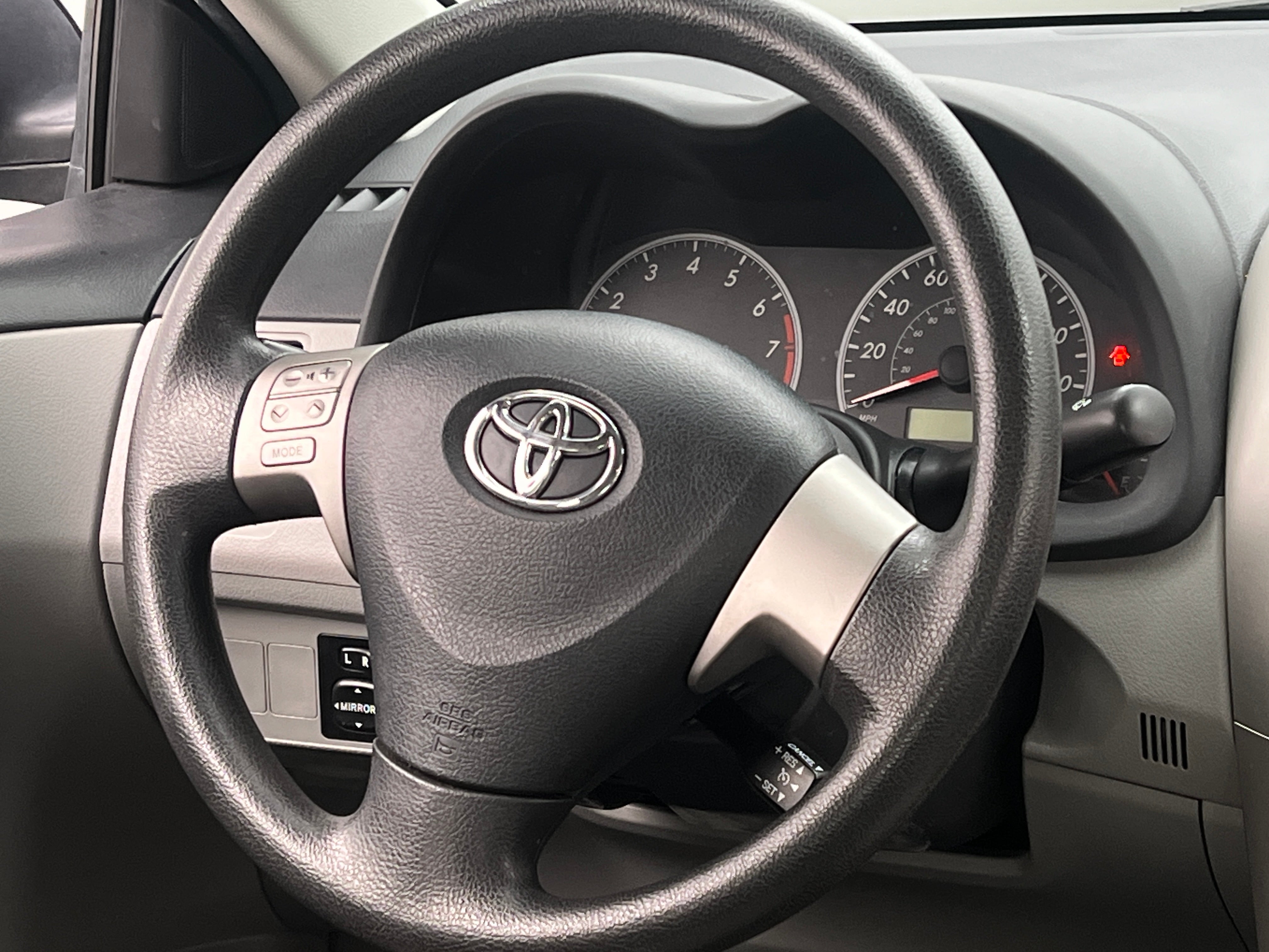 2013 Toyota Corolla LE 5