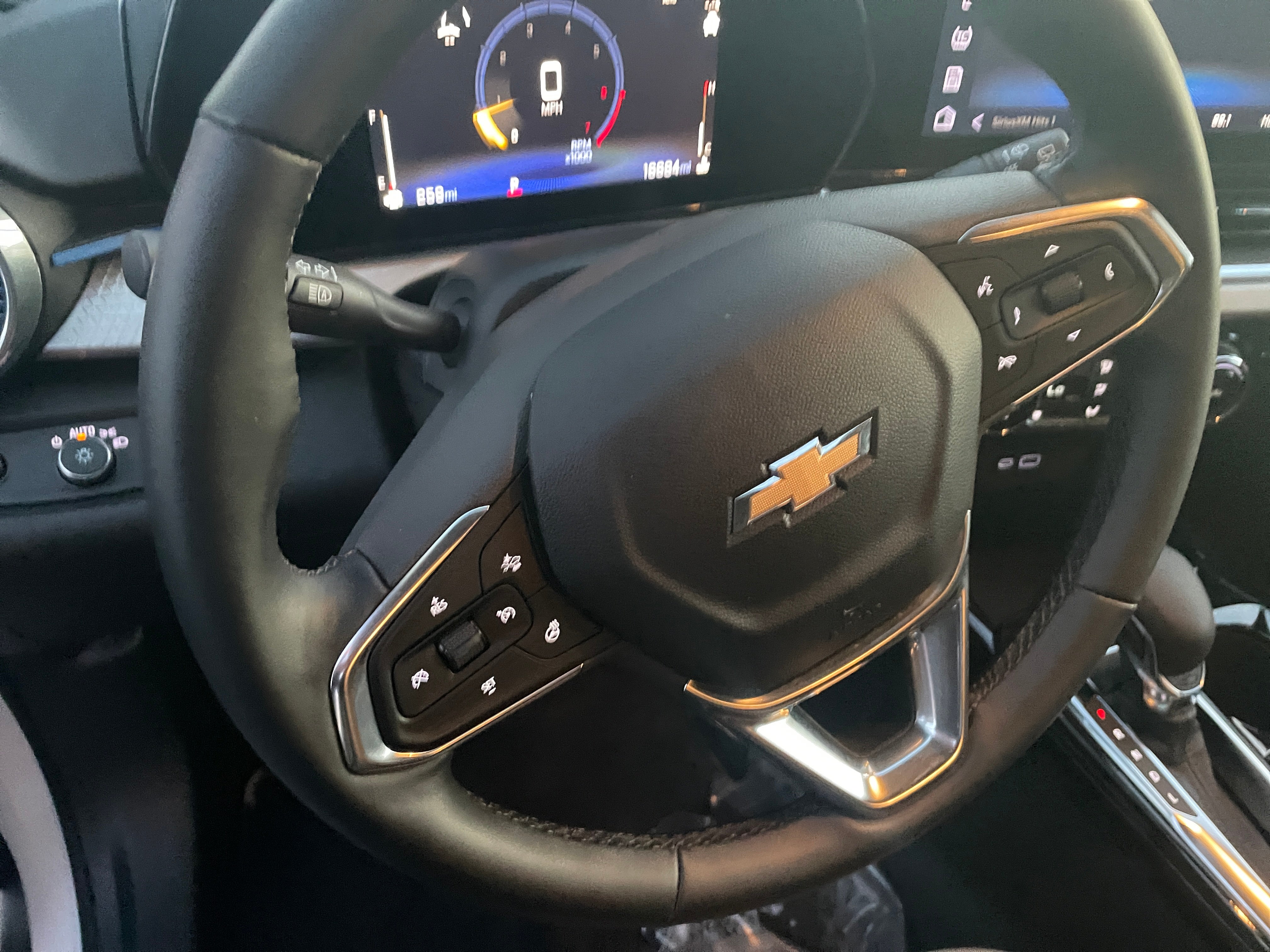 2024 Chevrolet Trax LT 5