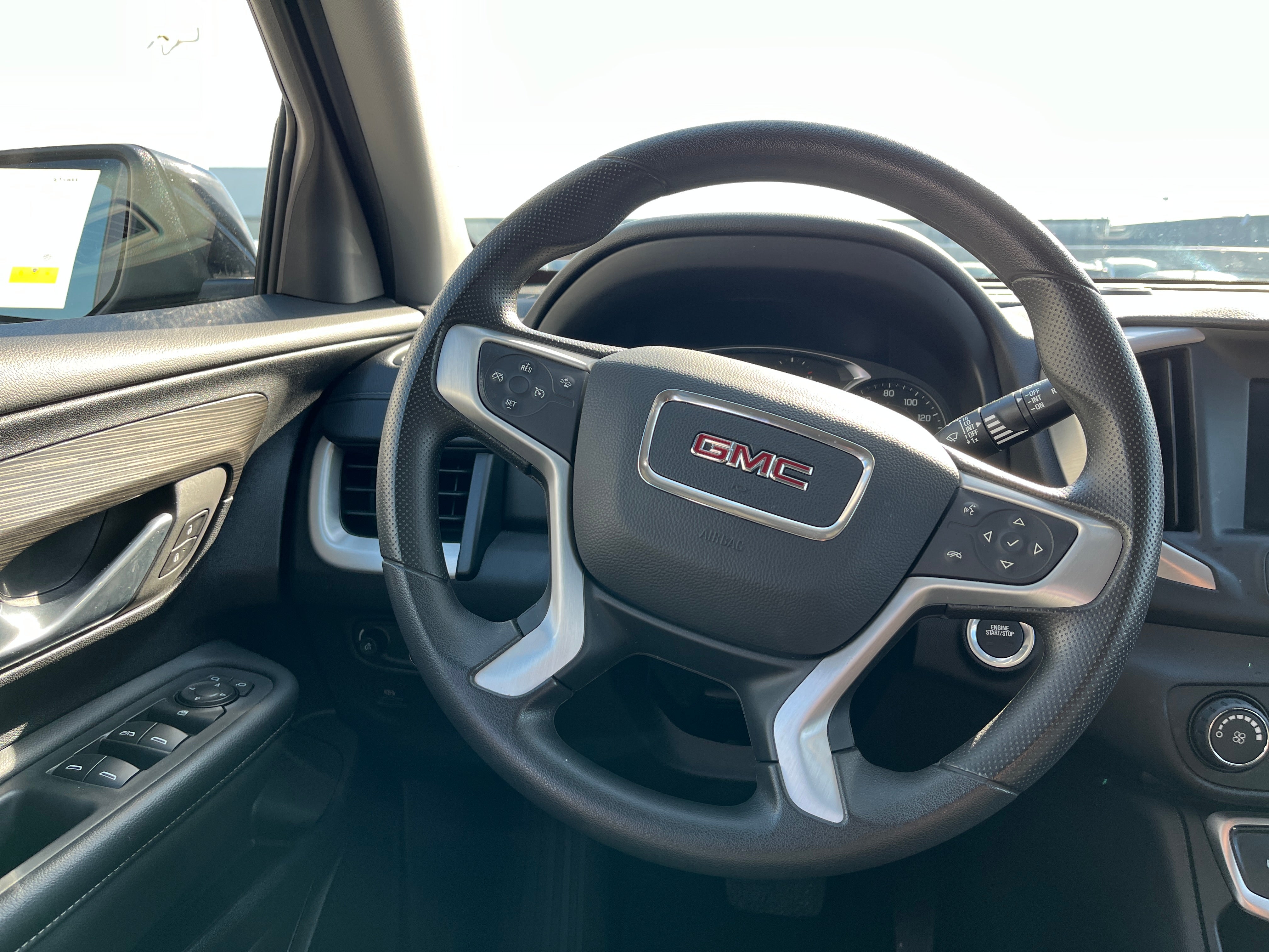 2024 GMC Terrain SLE 5
