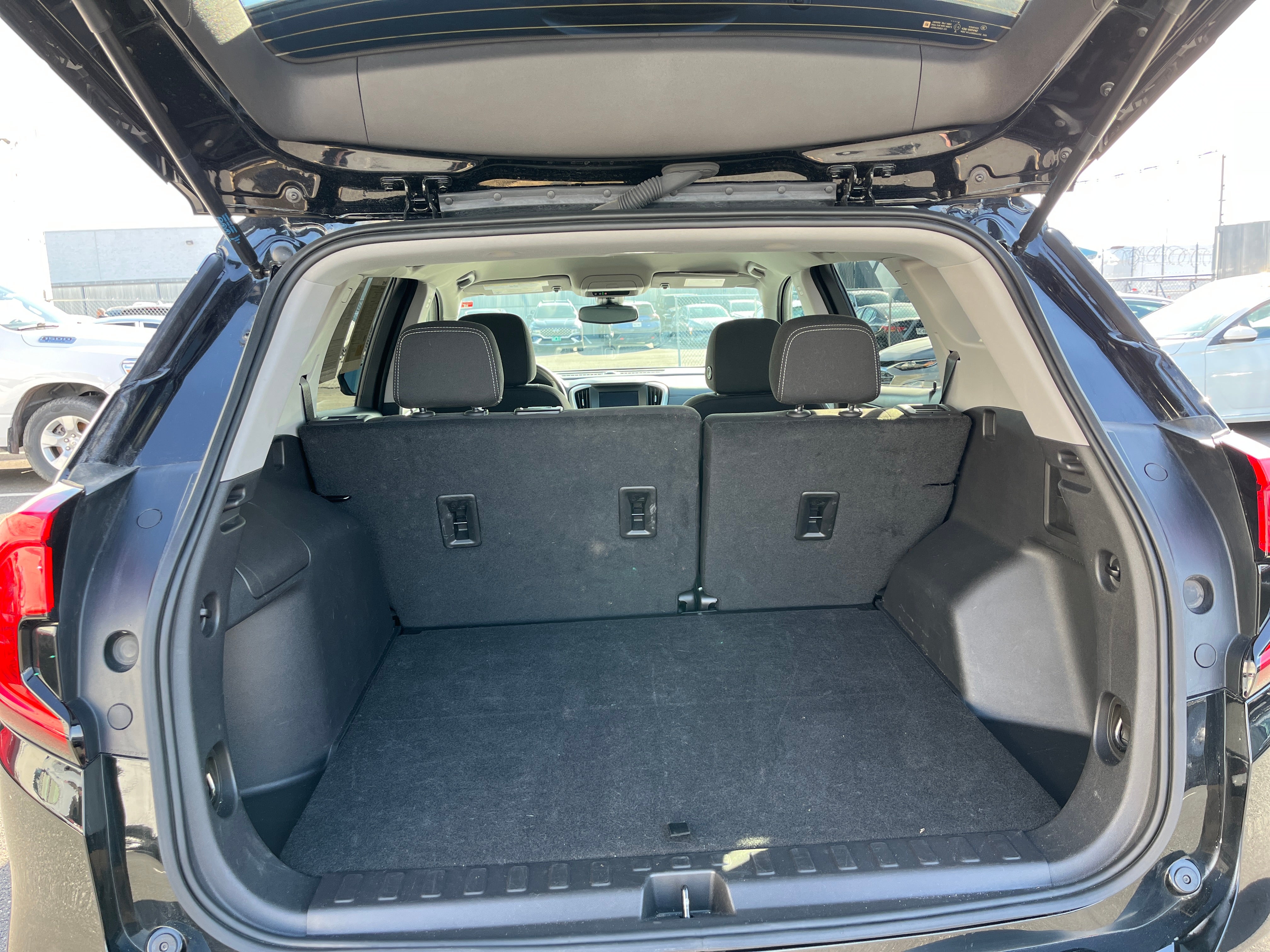 2024 GMC Terrain SLE 6