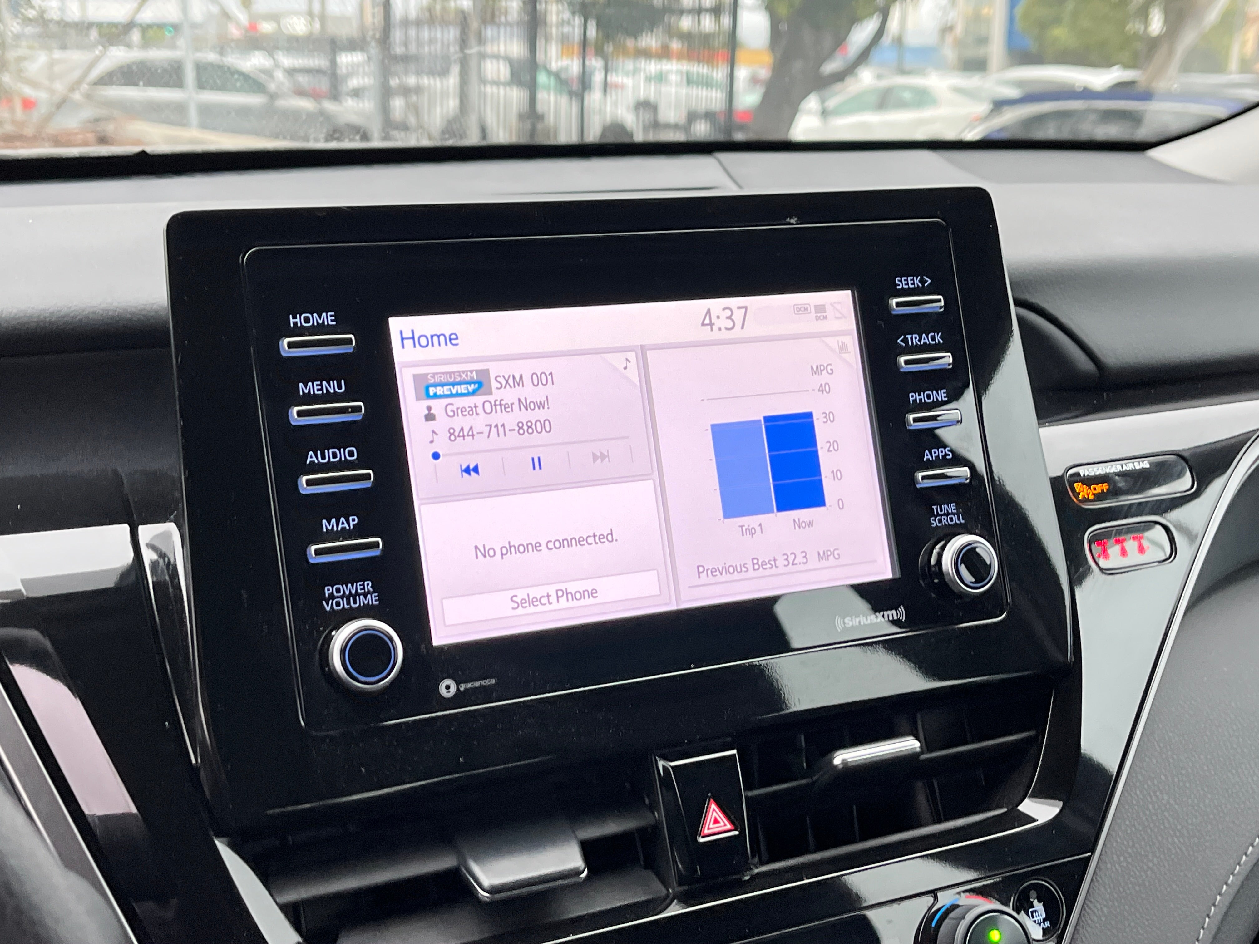 2024 Toyota Camry LE 4
