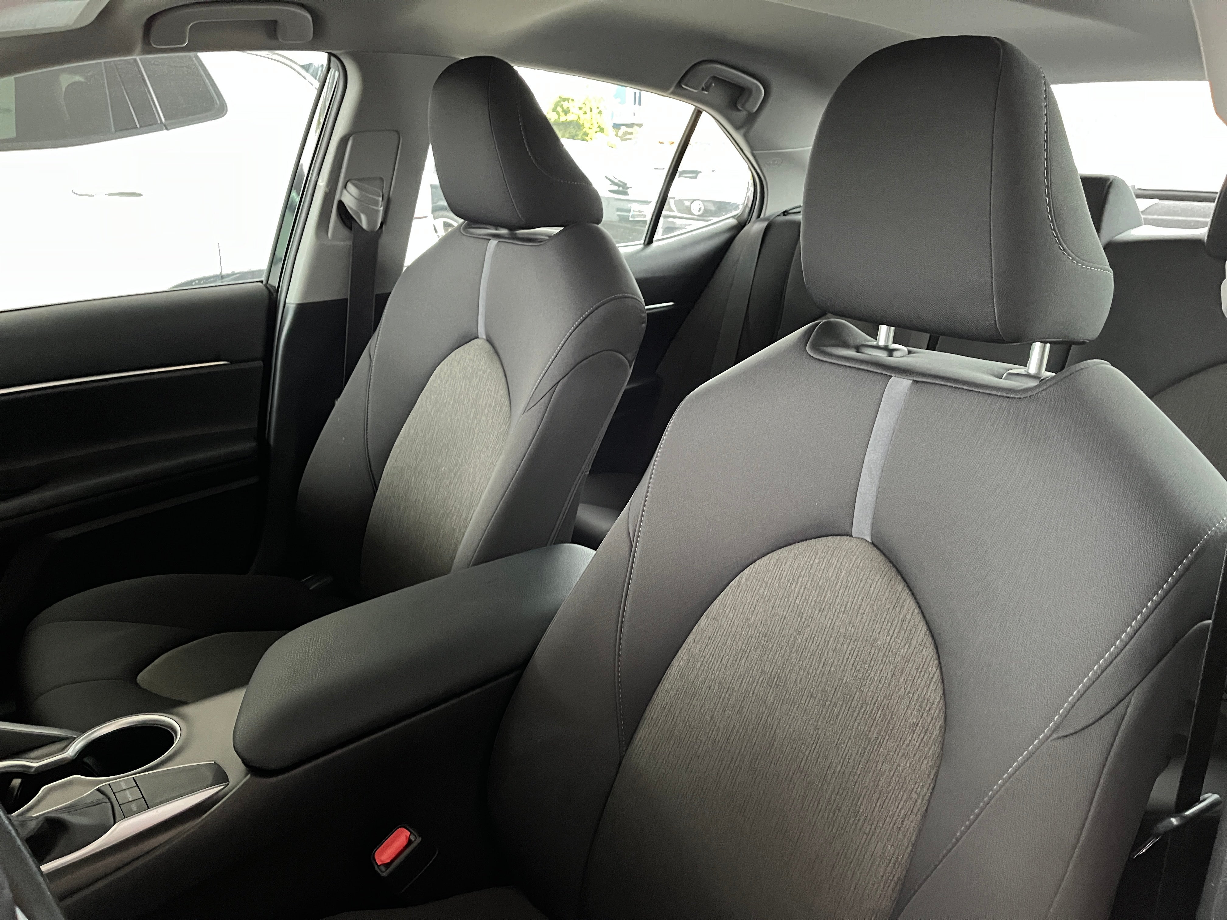 2024 Toyota Camry LE 2