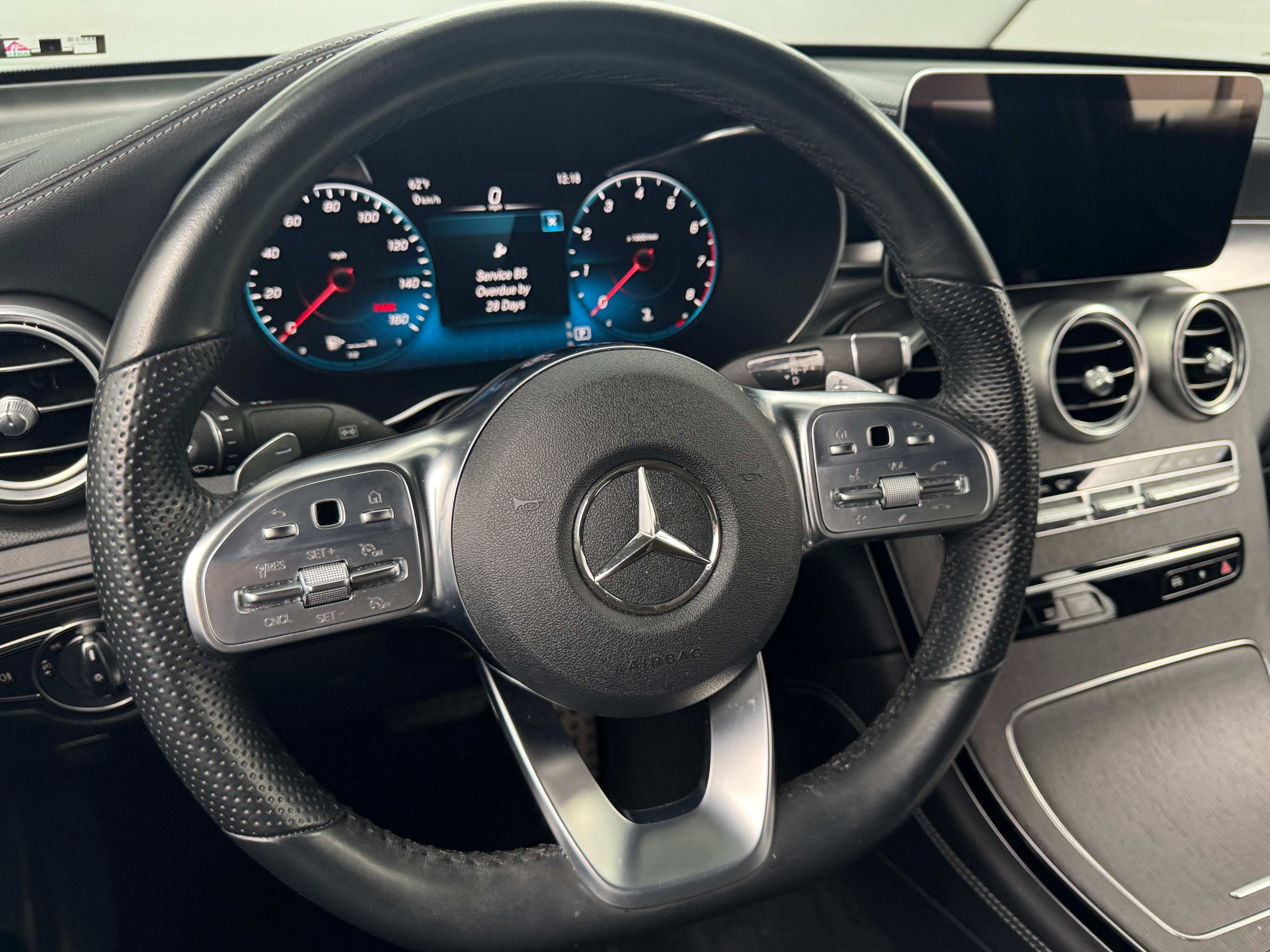 2020 Mercedes-Benz GLC 300 5