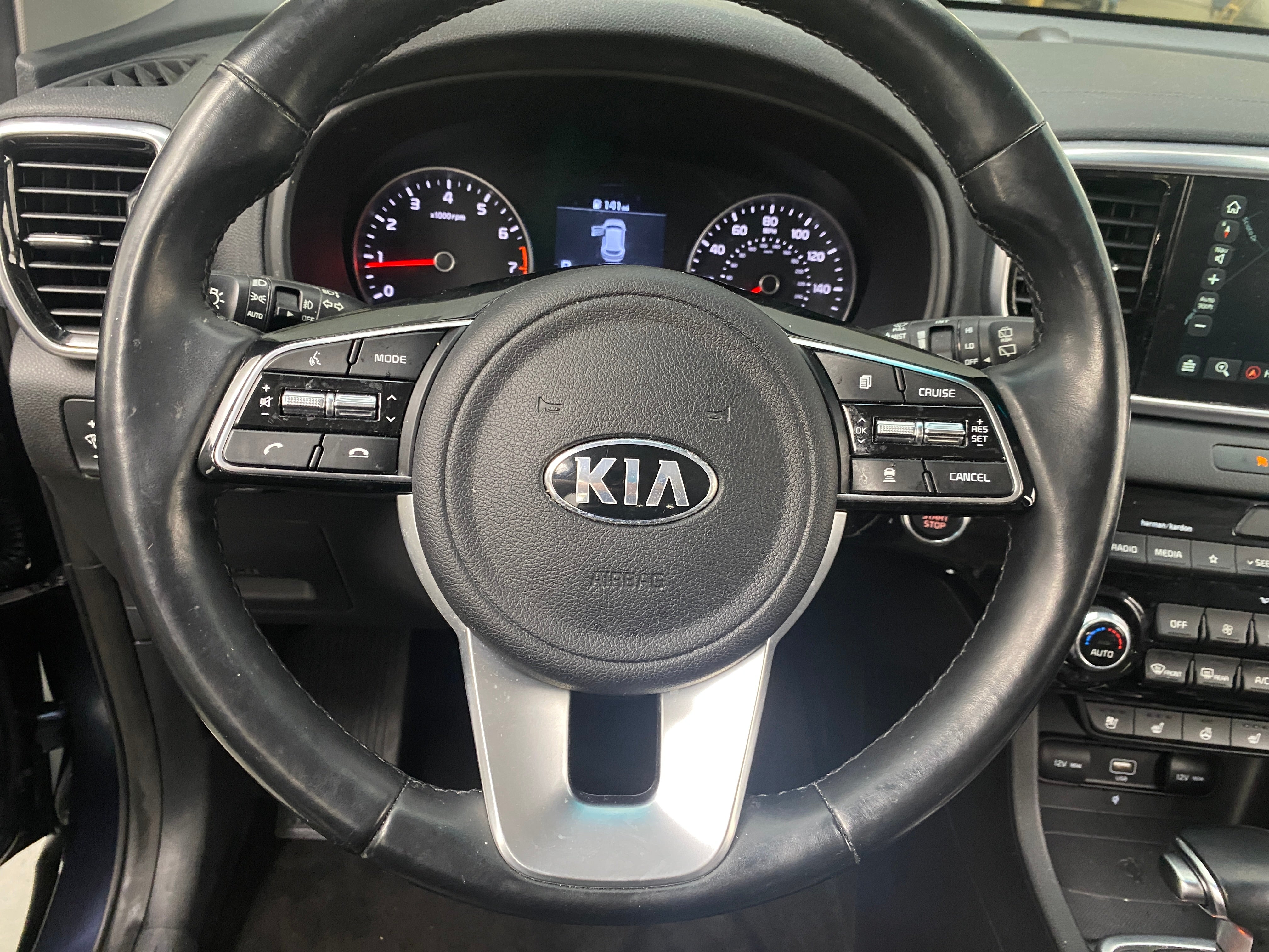 2022 Kia Sportage EX 5