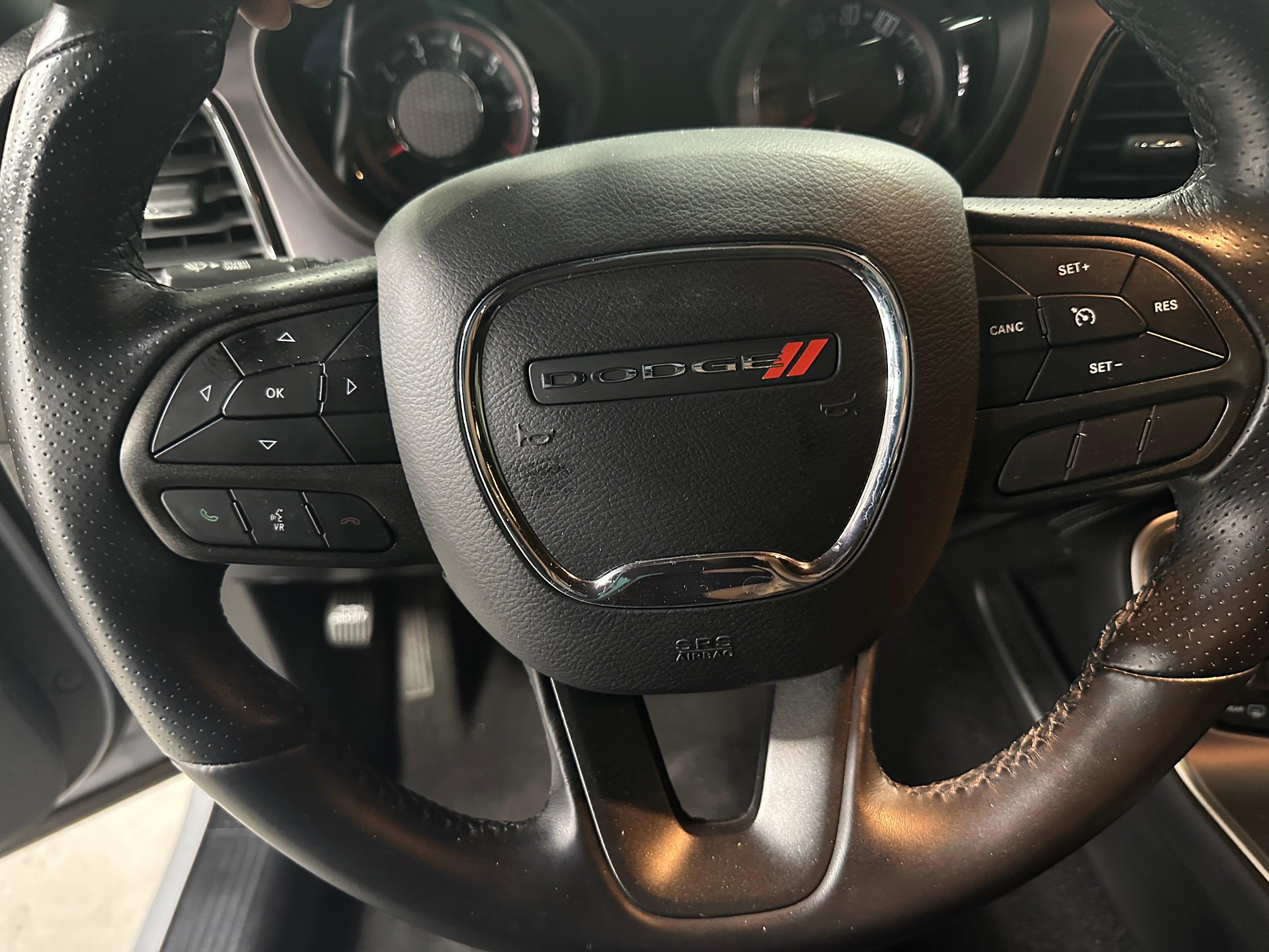 2021 Dodge Challenger SXT 4