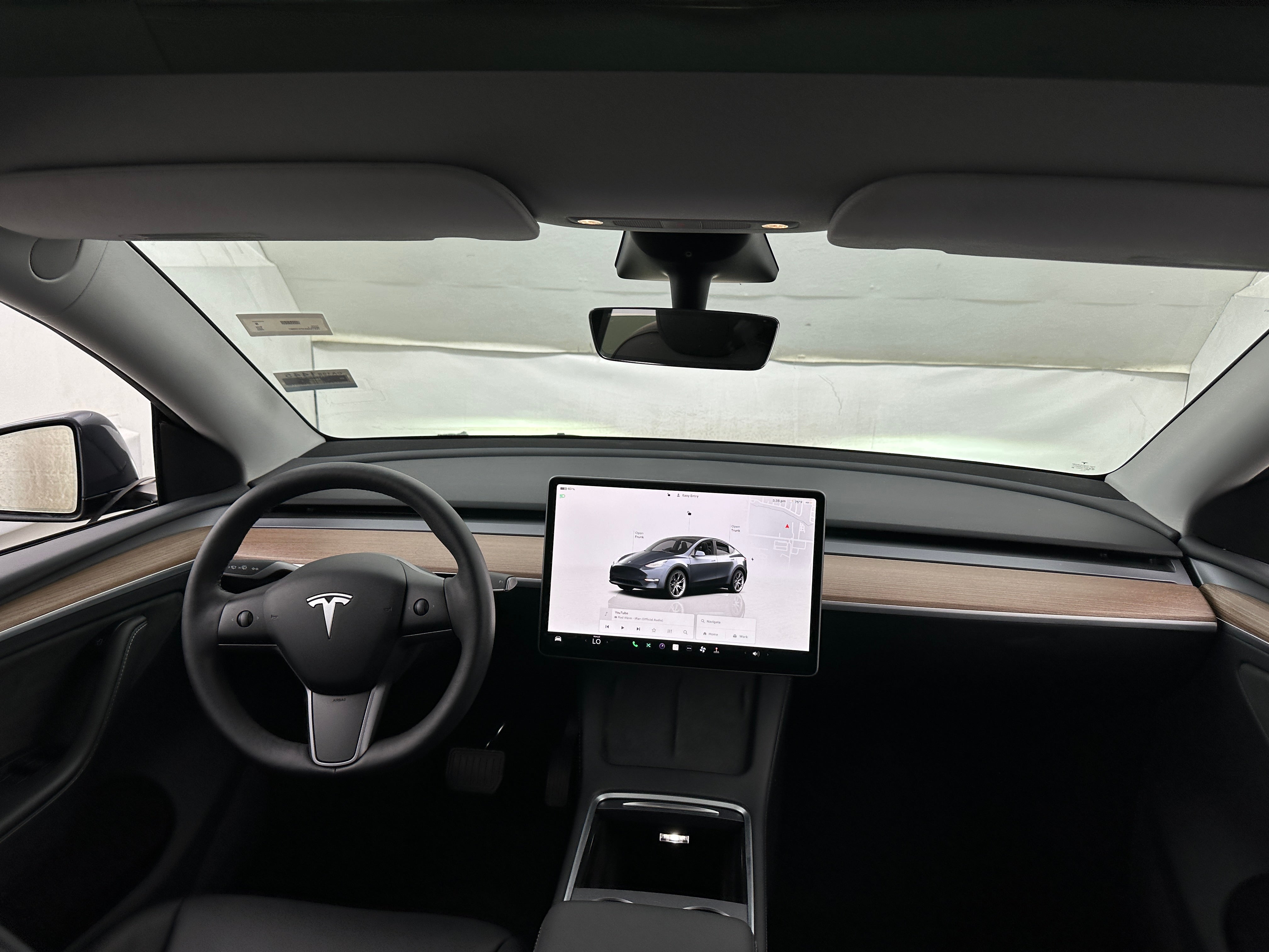 2023 Tesla Model Y Standard Range 2