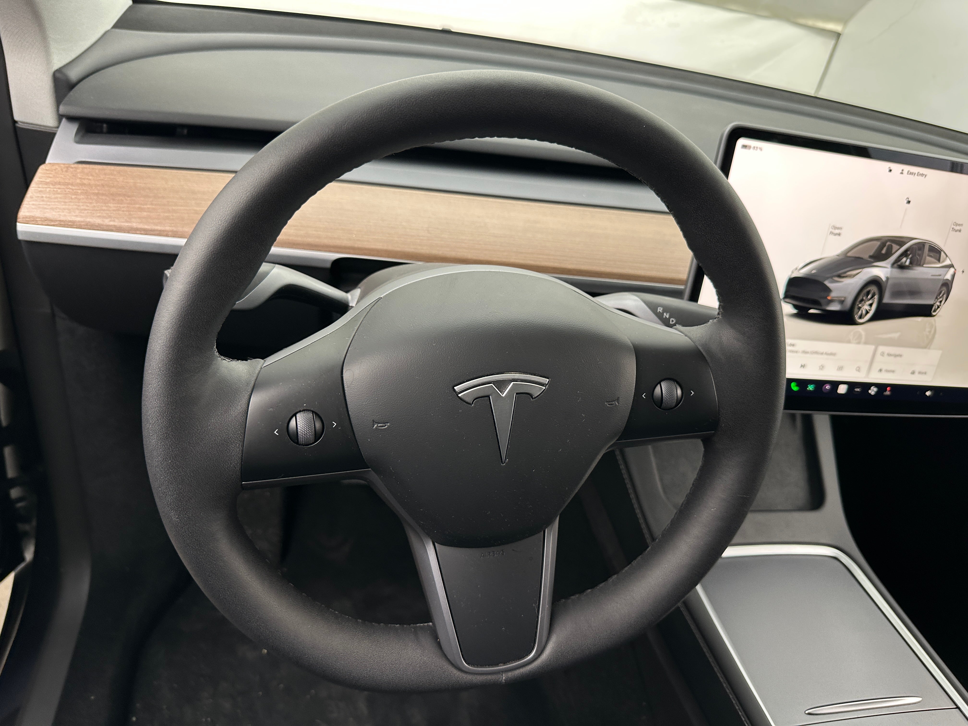 2023 Tesla Model Y Standard Range 4