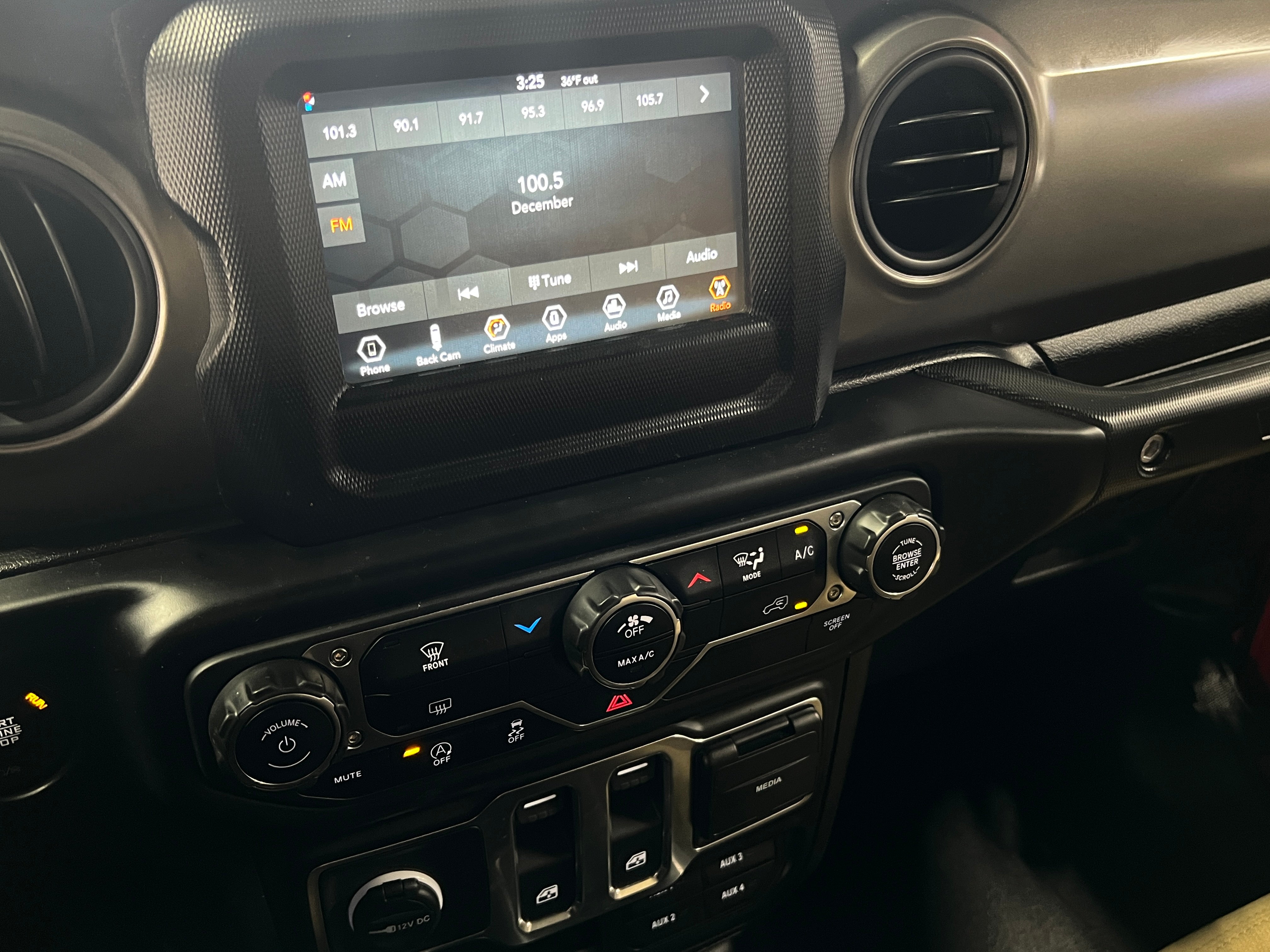 2023 Jeep Wrangler Willys Wheeler 4