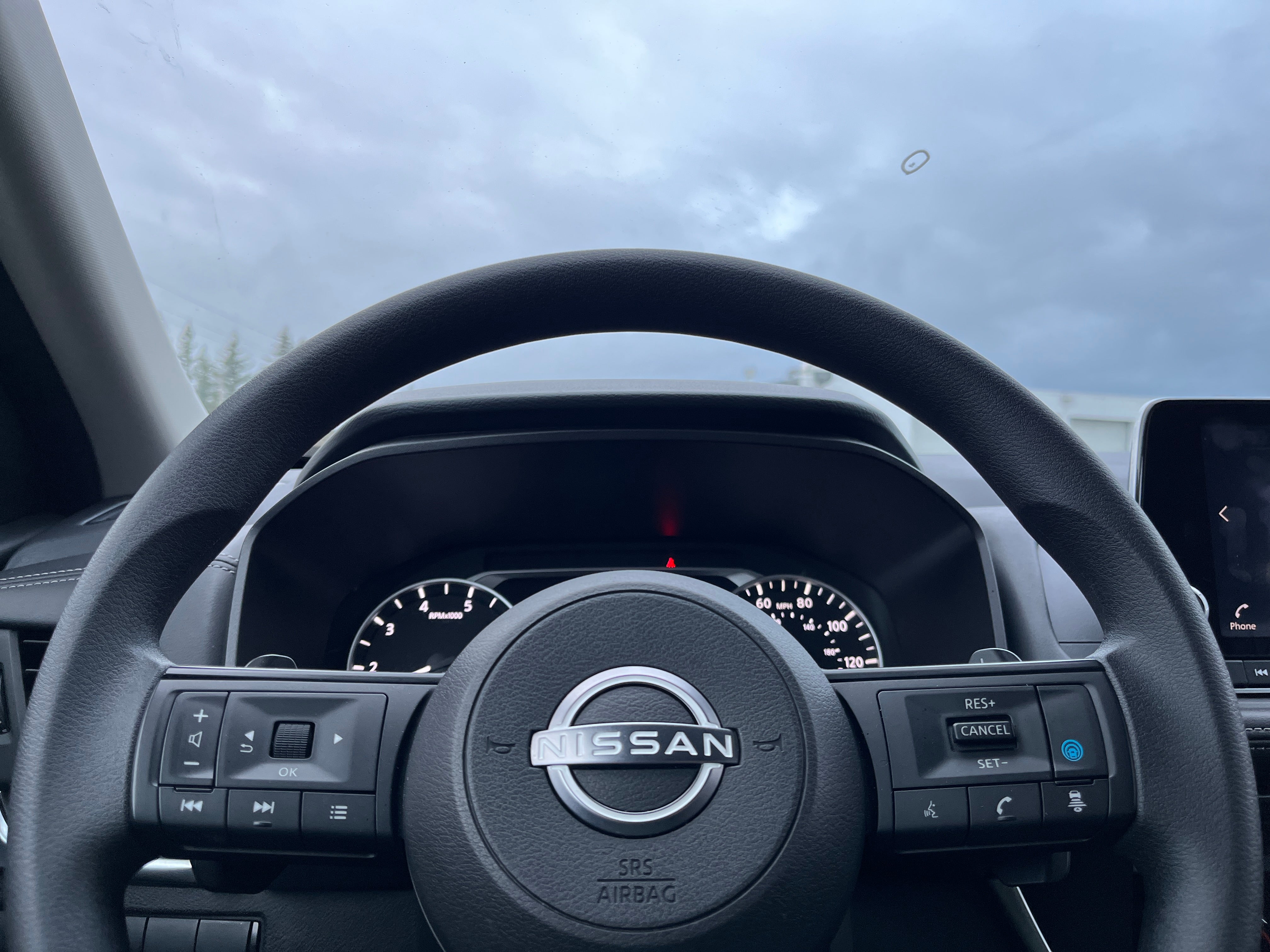 2024 Nissan Rogue SV 5