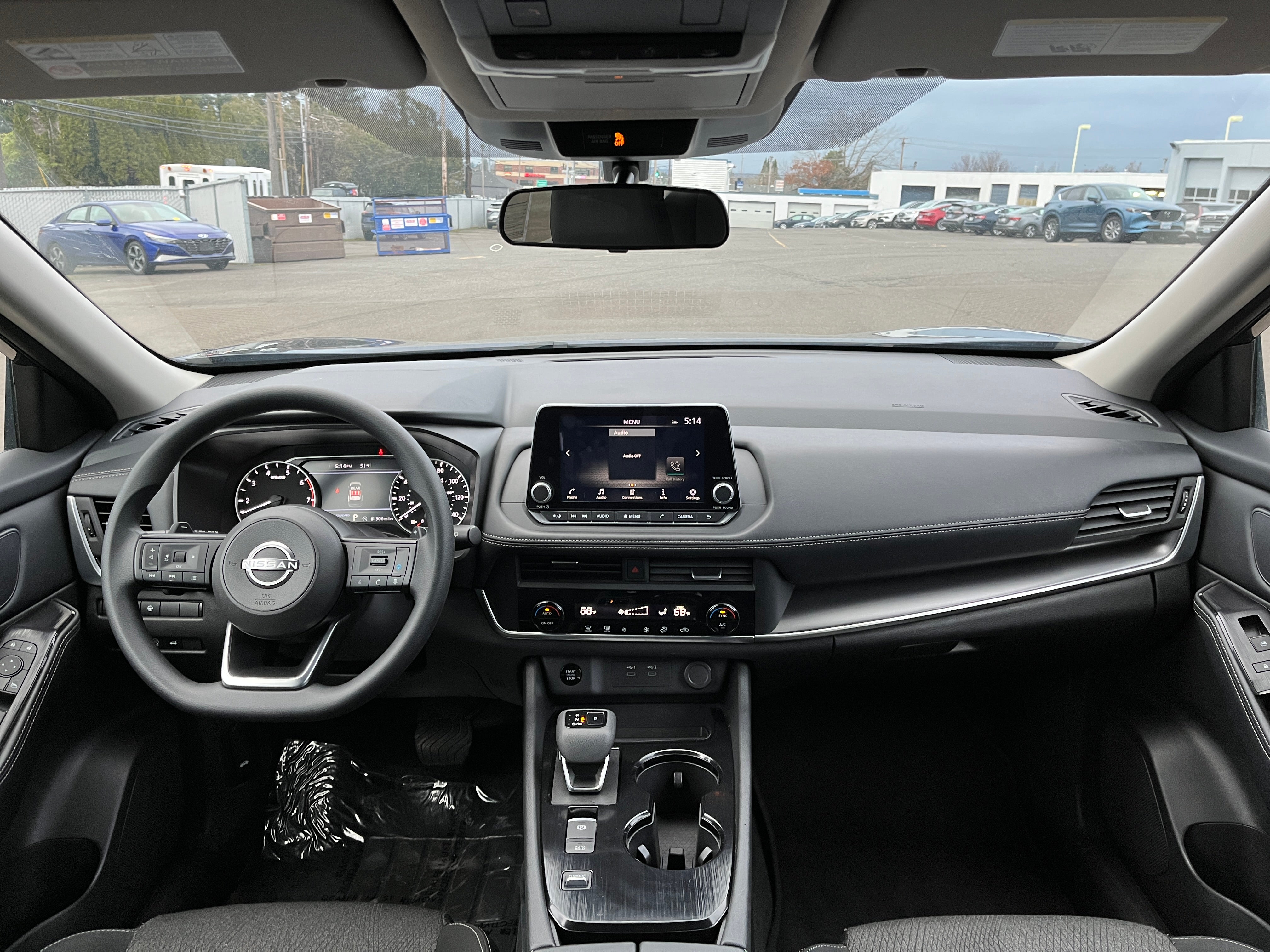 2024 Nissan Rogue SV 3