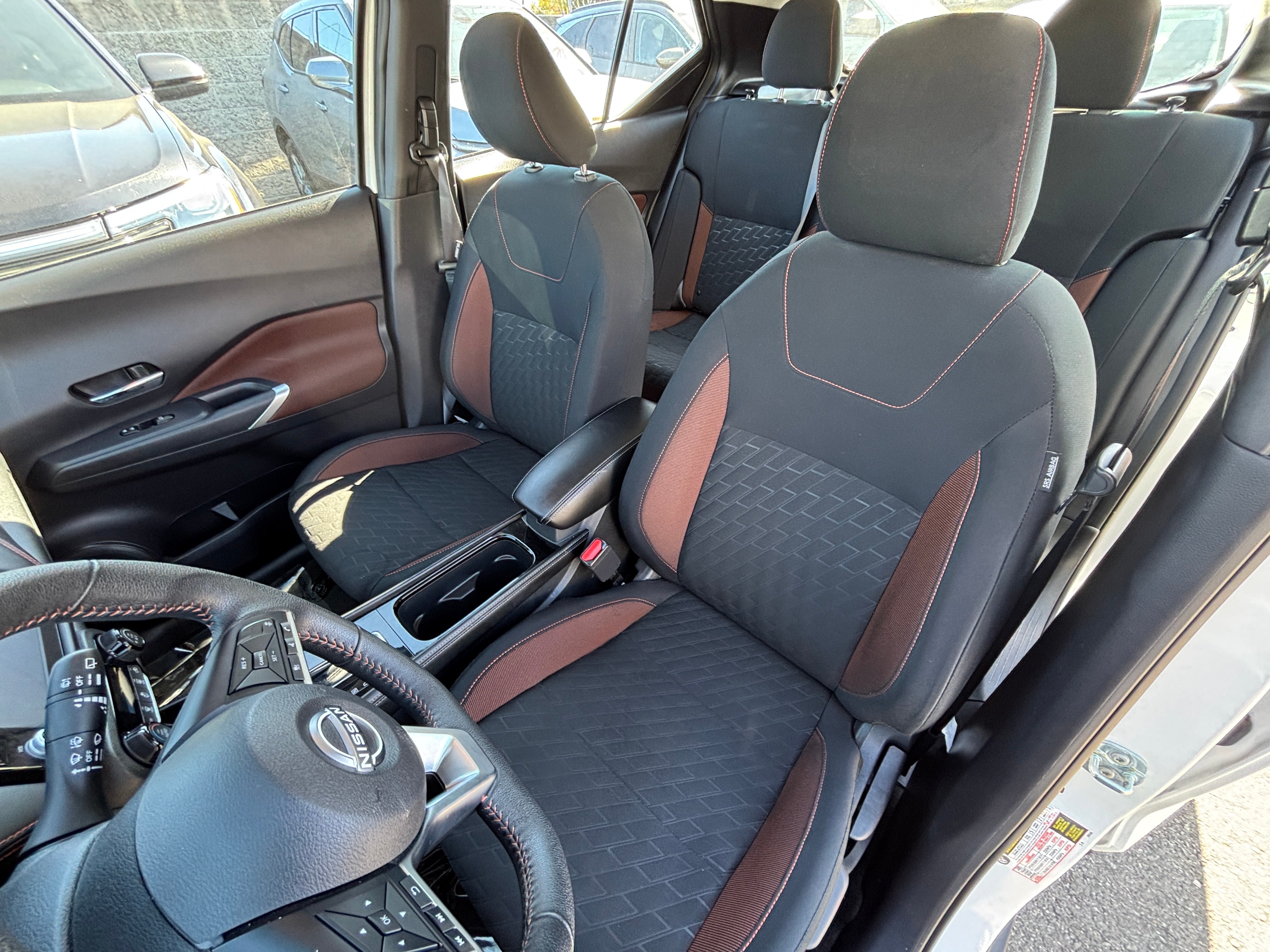 2024 Nissan Kicks SR 2
