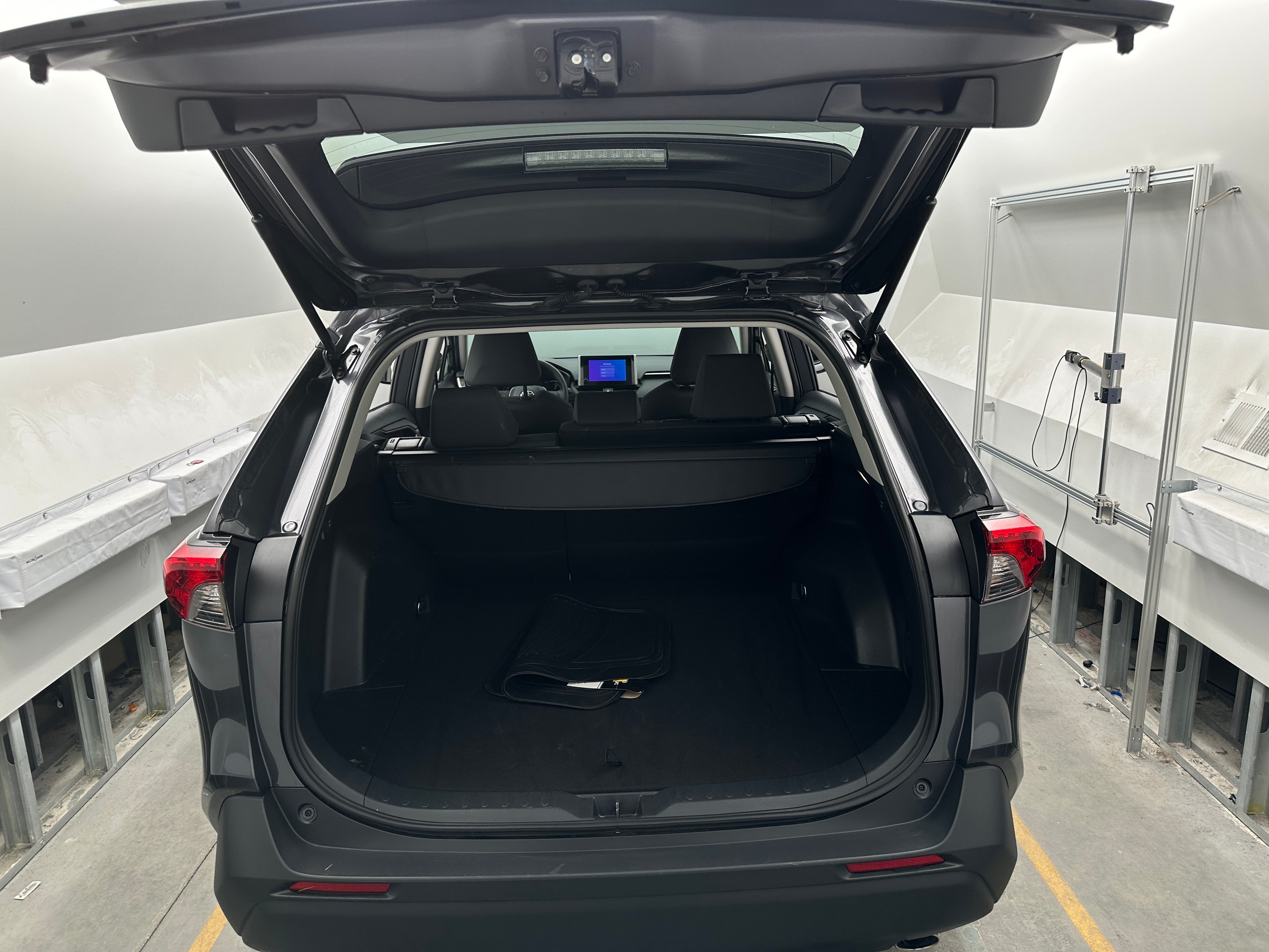 2024 Toyota RAV4 XLE 7