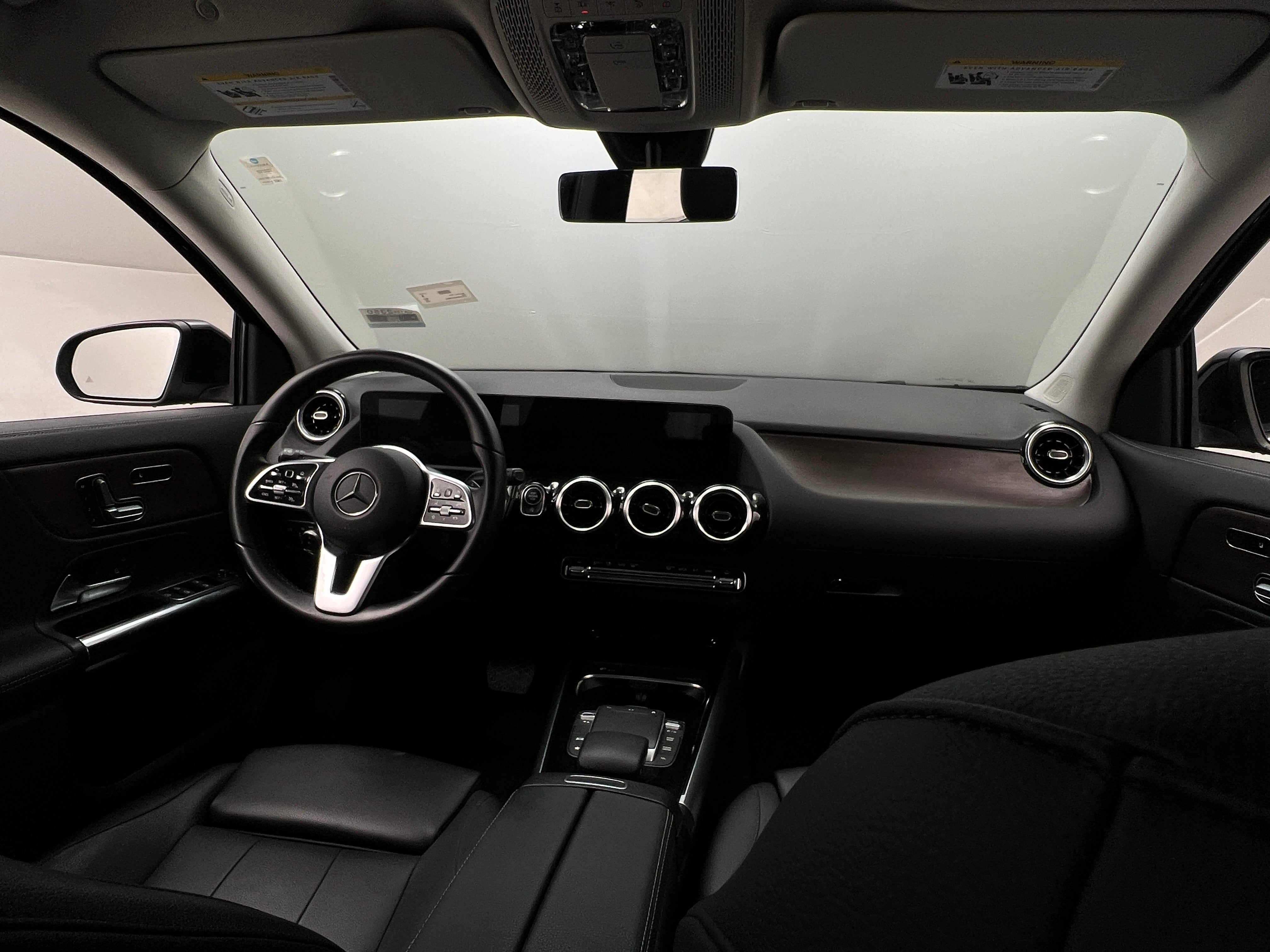 2022 Mercedes-Benz GLA 250 4MATIC 3