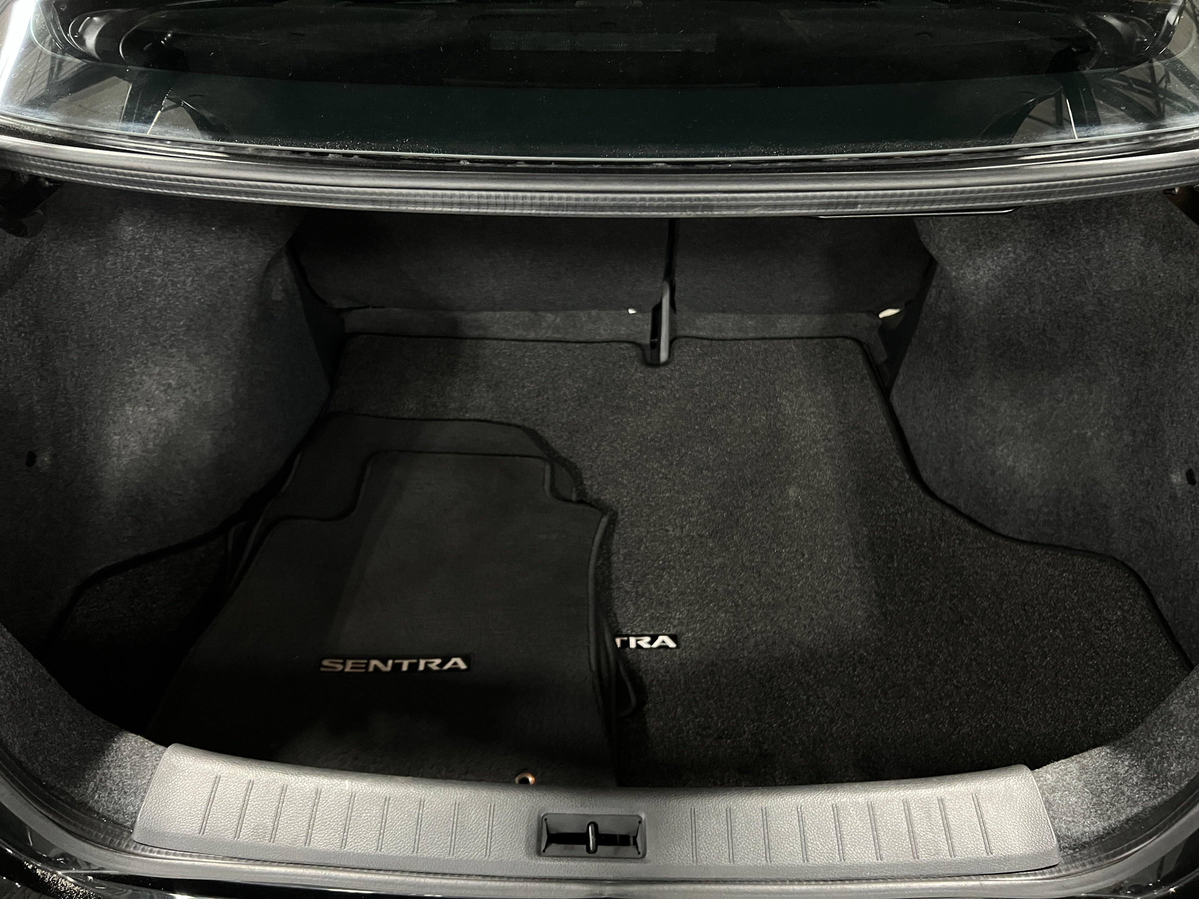 2019 Nissan Sentra SV 7