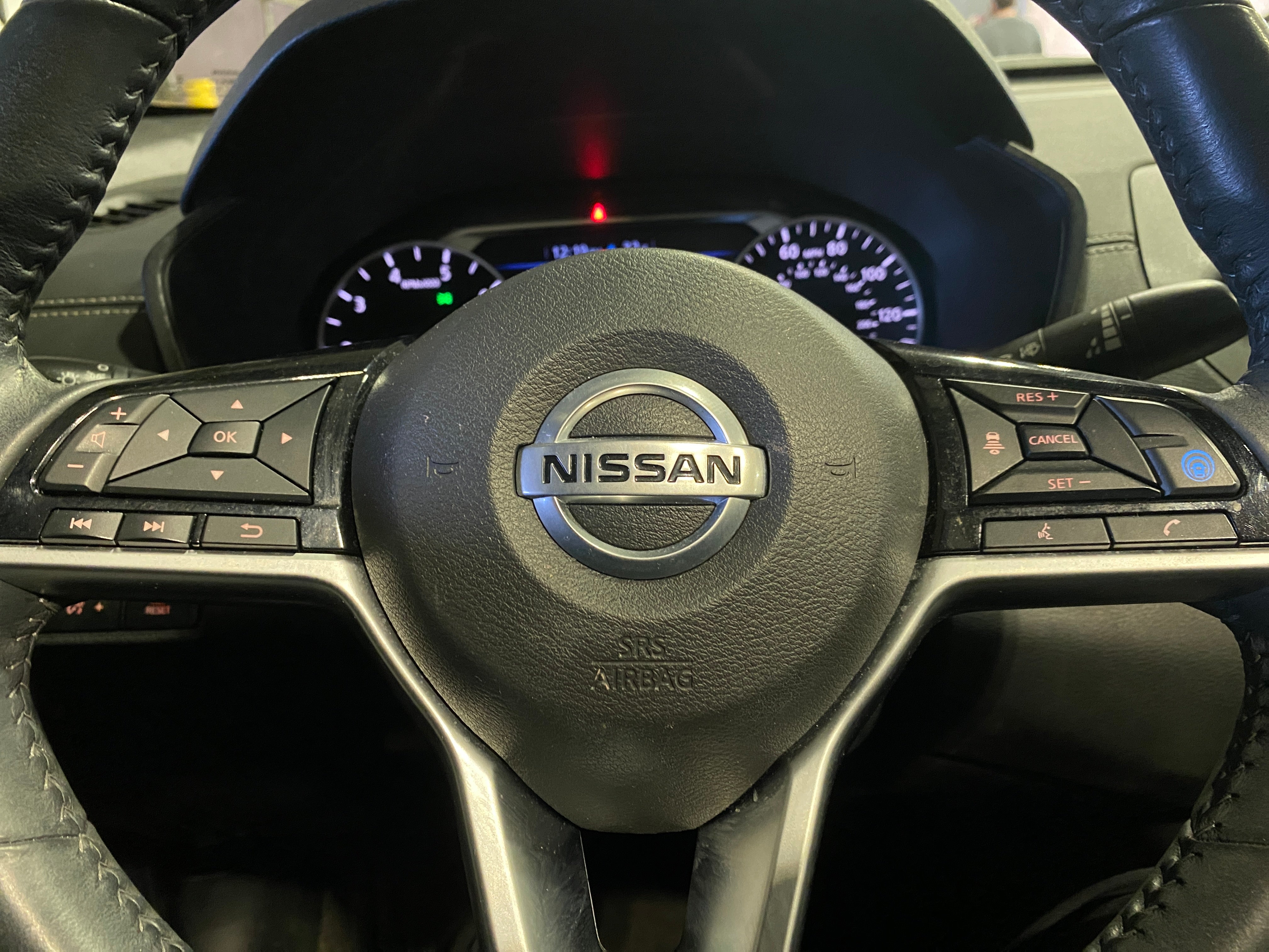 2022 Nissan Altima SV 5