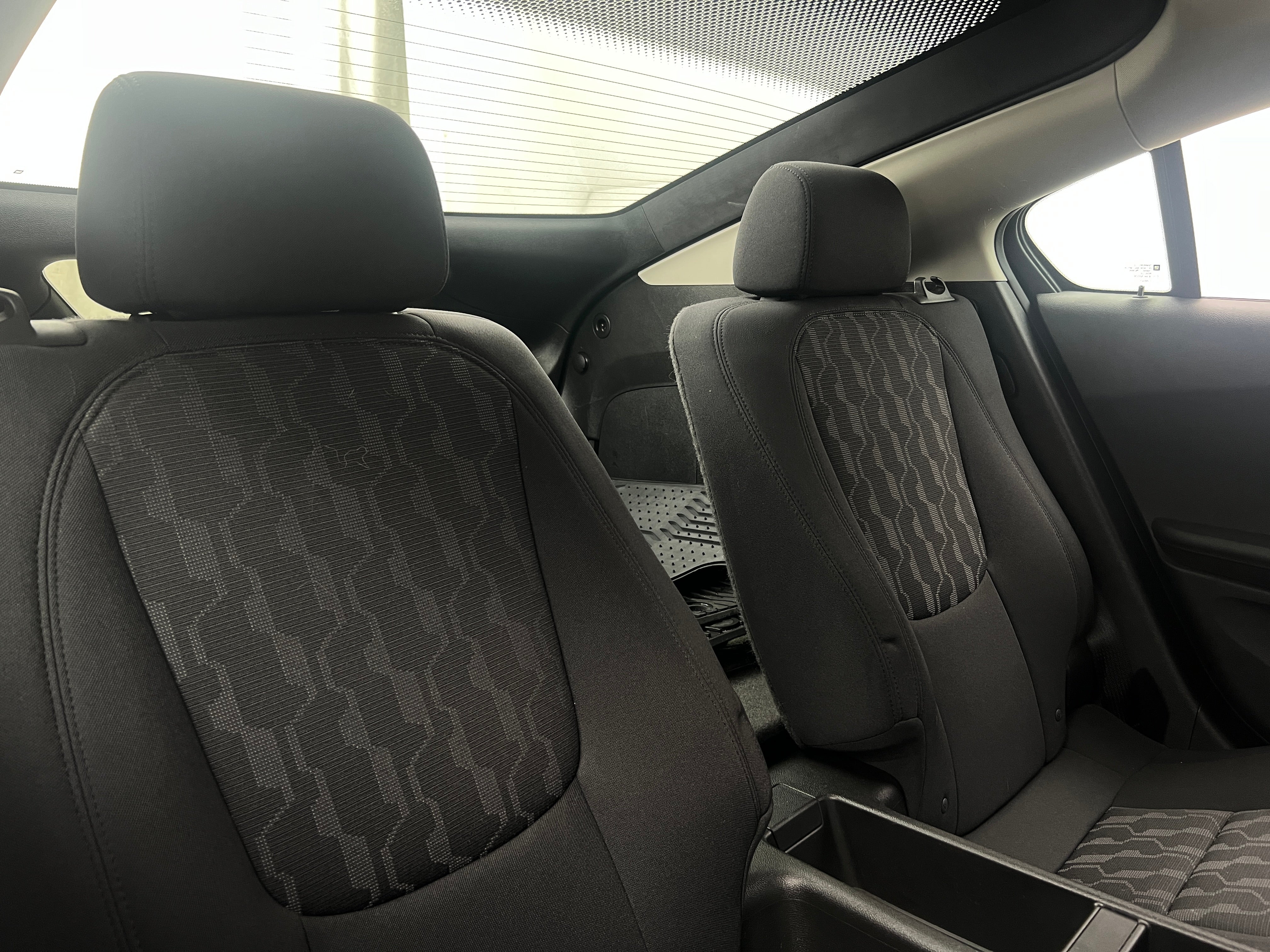 2014 Chevrolet Volt Base 6