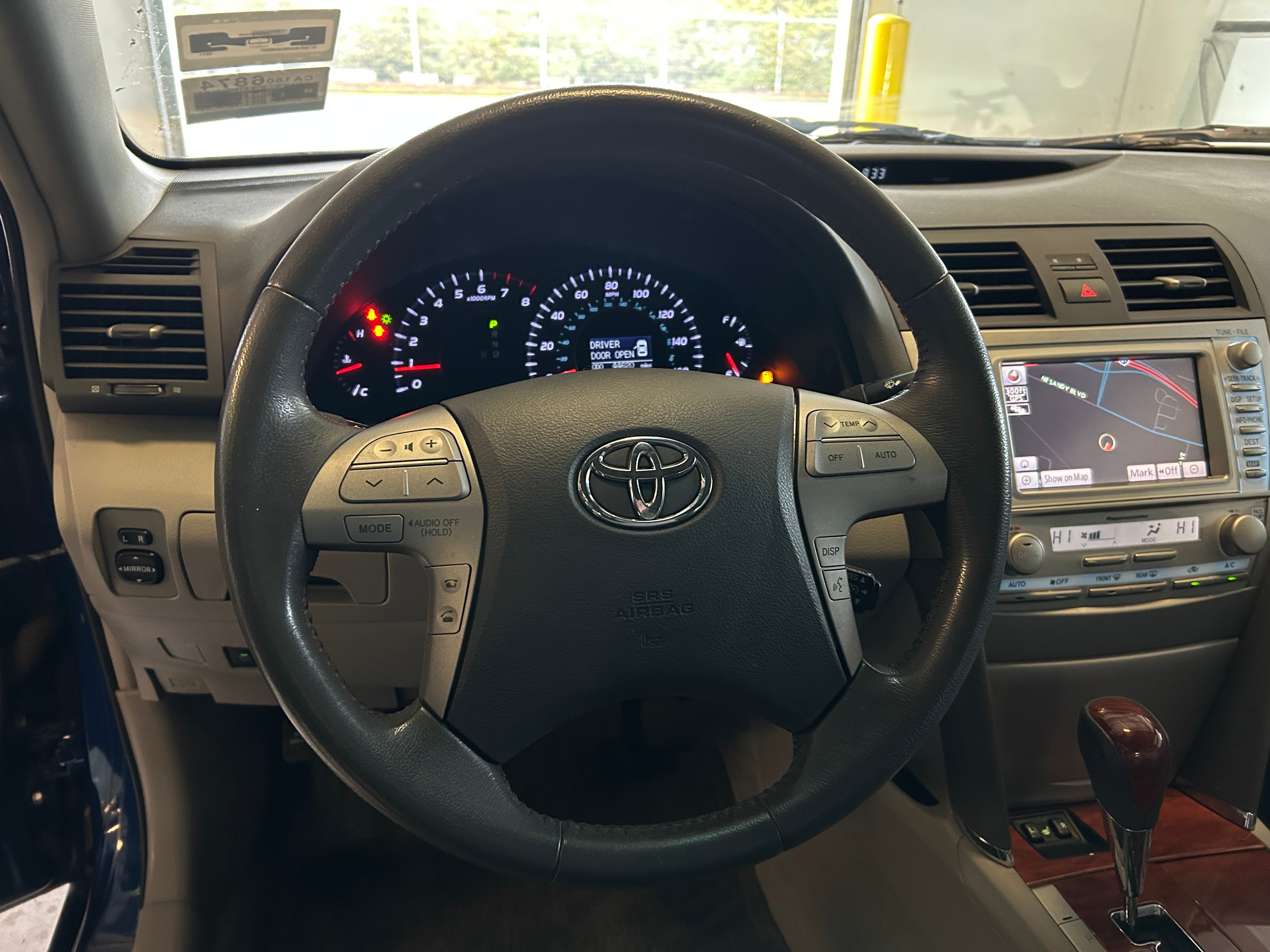 2011 Toyota Camry XLE 4