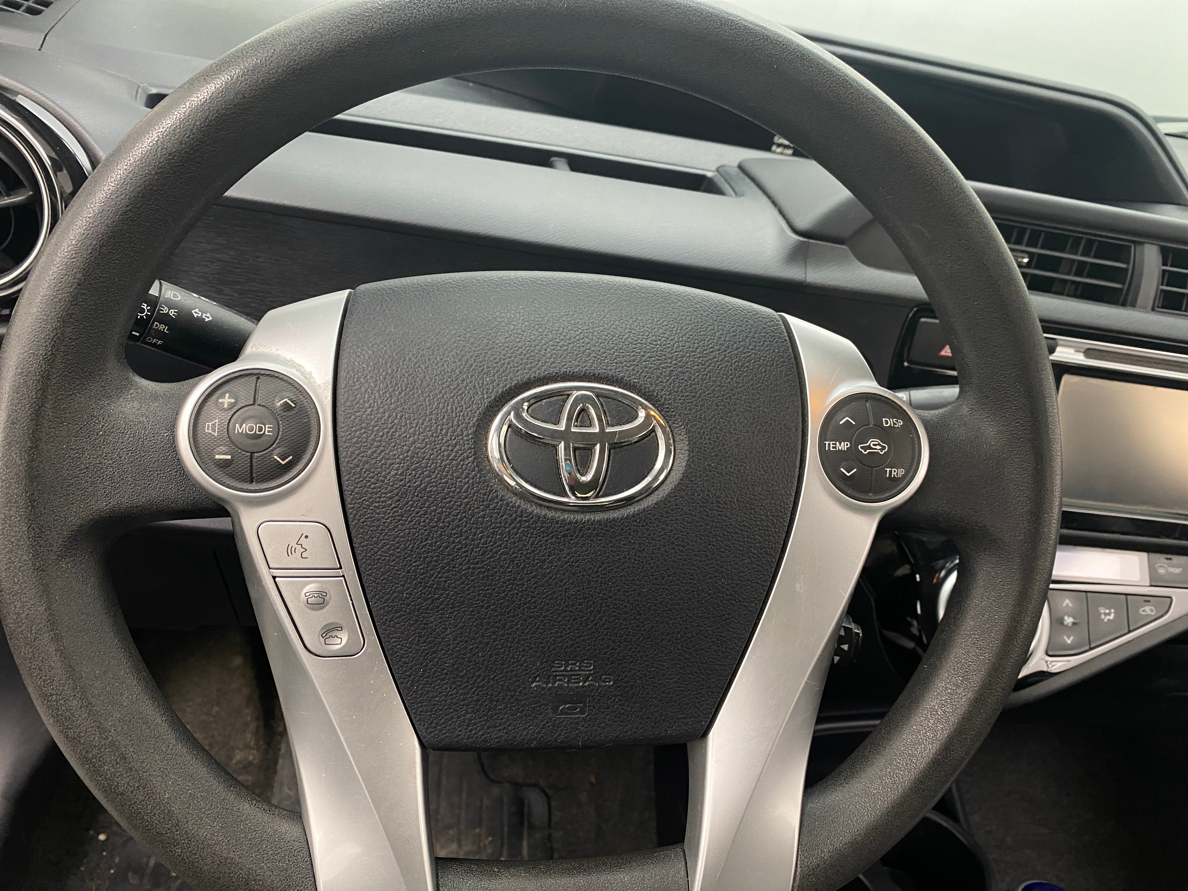 2015 Toyota Prius c Two 5