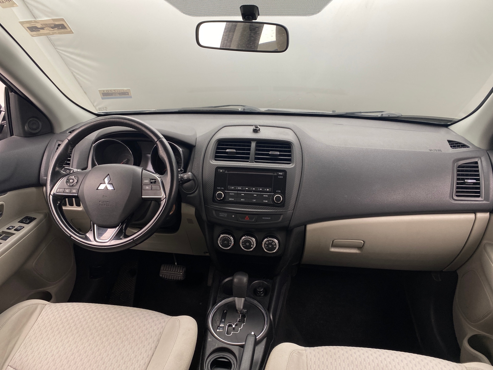 Thumbnail: 2017 Mitsubishi Outlander Sport - 3