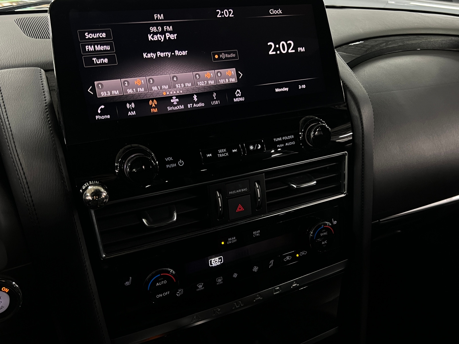 Thumbnail: 2021 Nissan Armada - 3