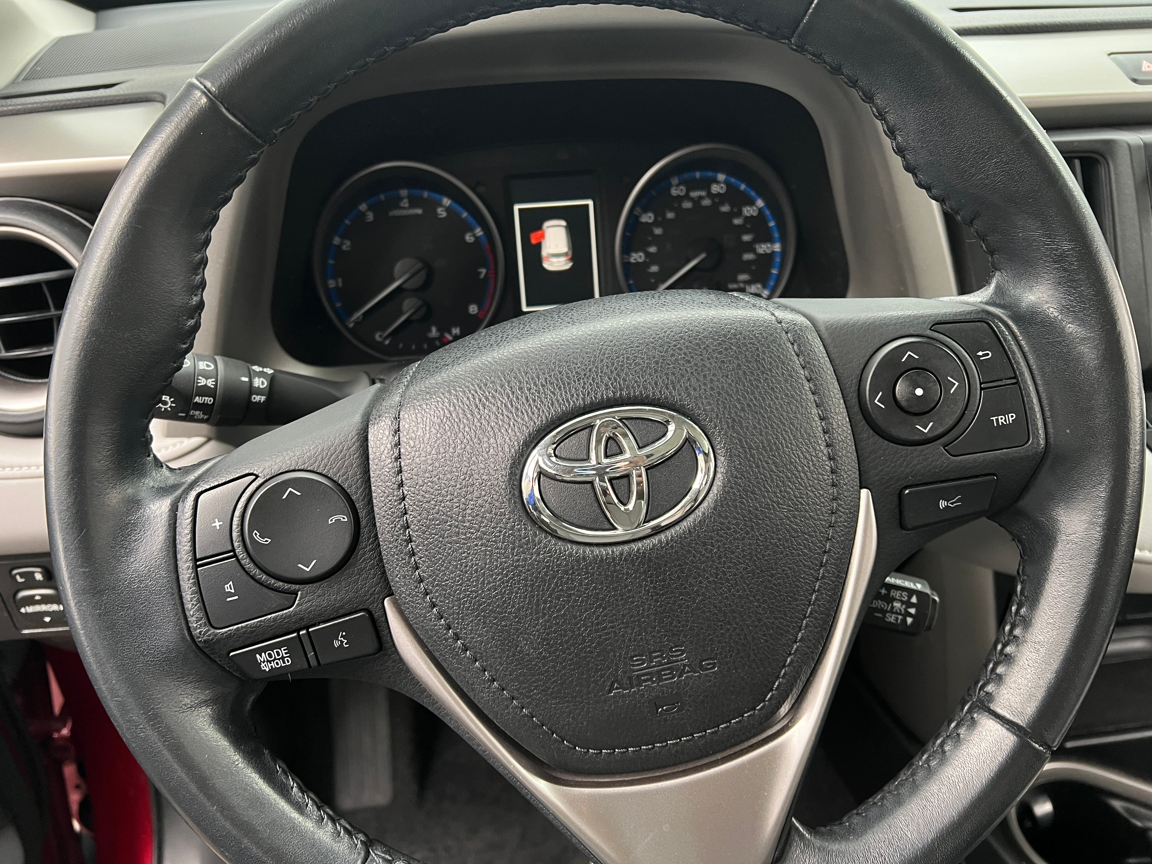 2018 Toyota RAV4 Adventure 5