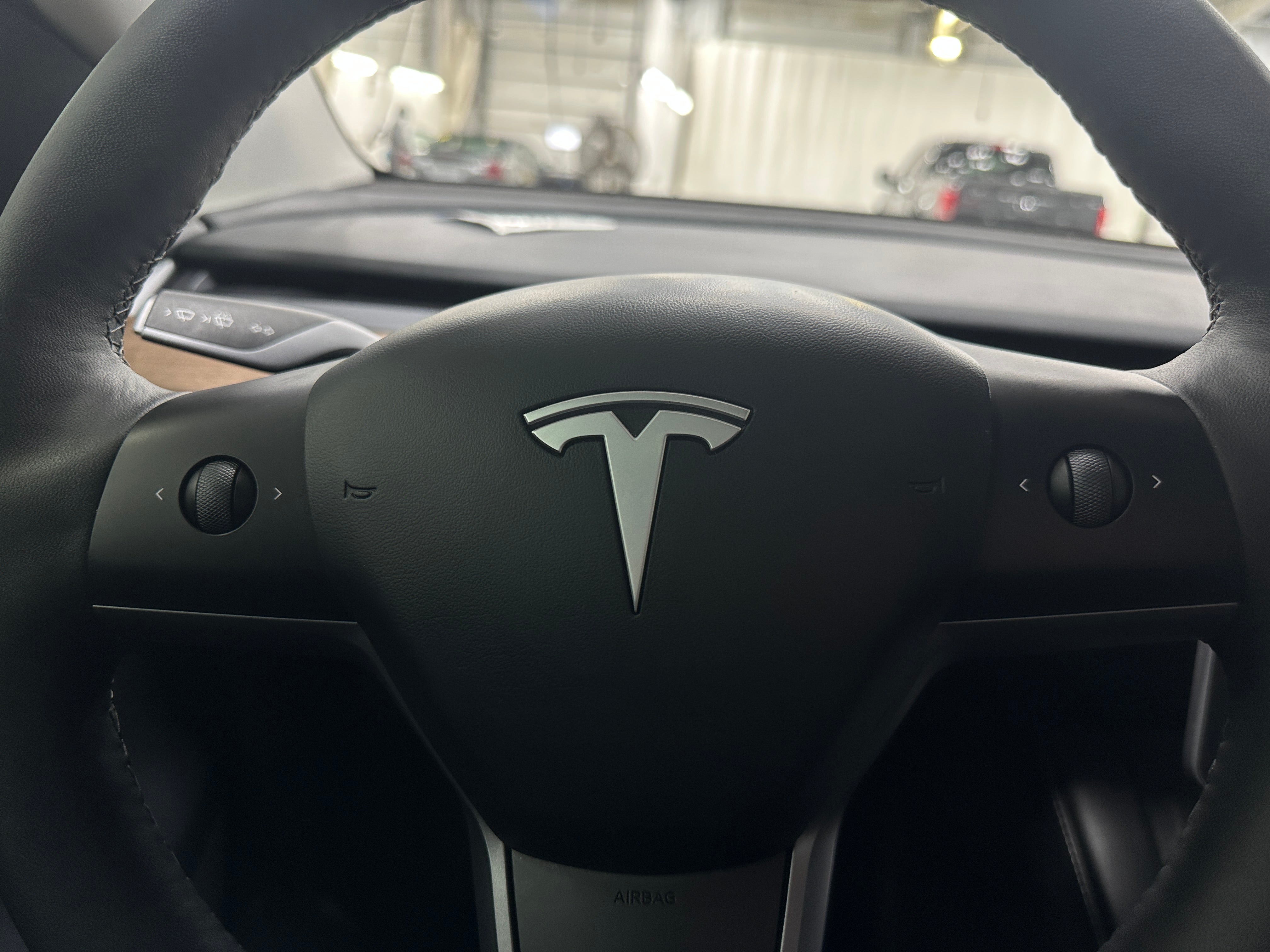 2023 Tesla Model Y Long Range 4