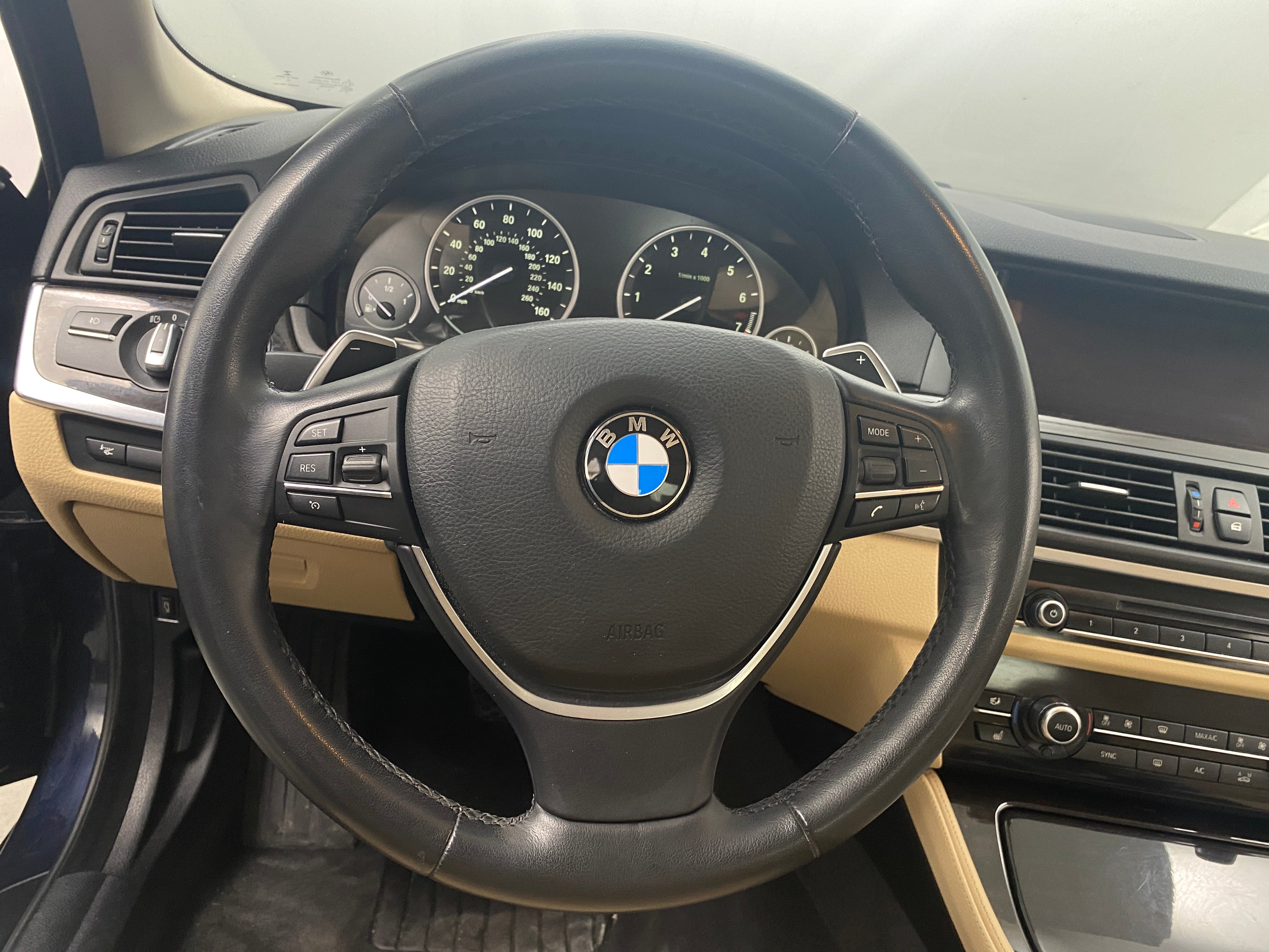 2016 BMW 5 Series 535i xDrive 4