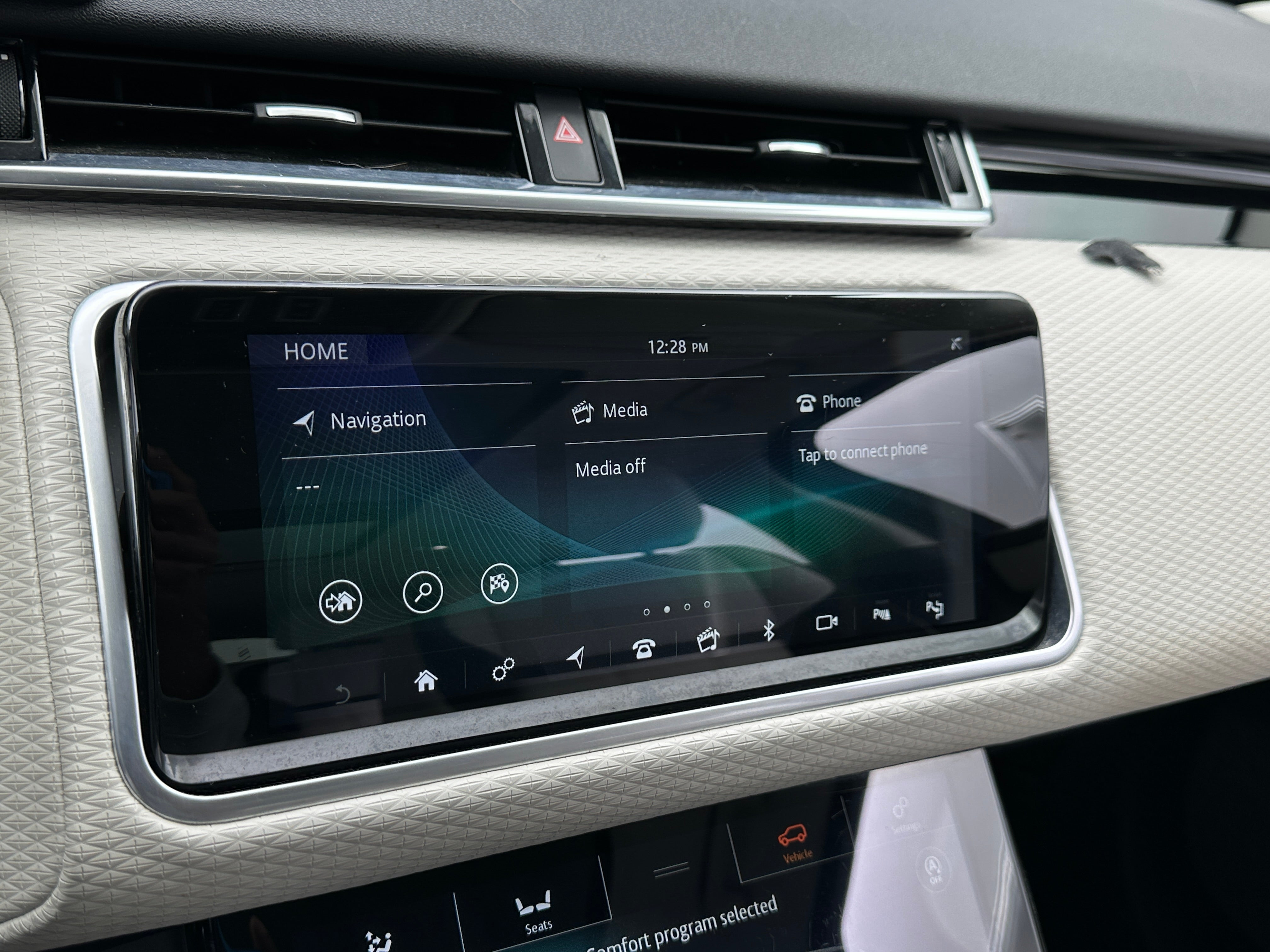 2019 Land Rover Range Rover Velar R-Dynamic SE 3