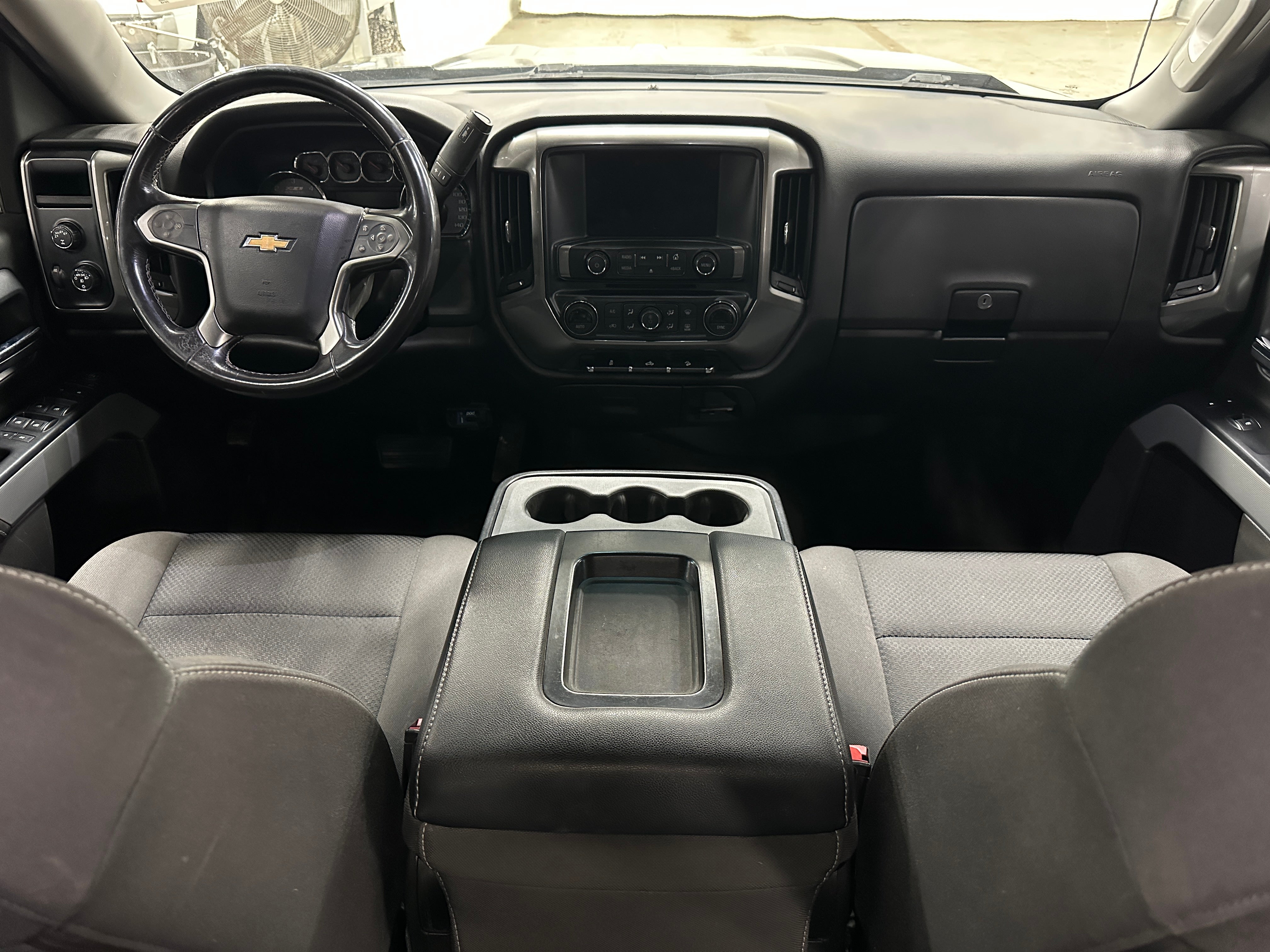 2018 Chevrolet Silverado 1500 LT 3