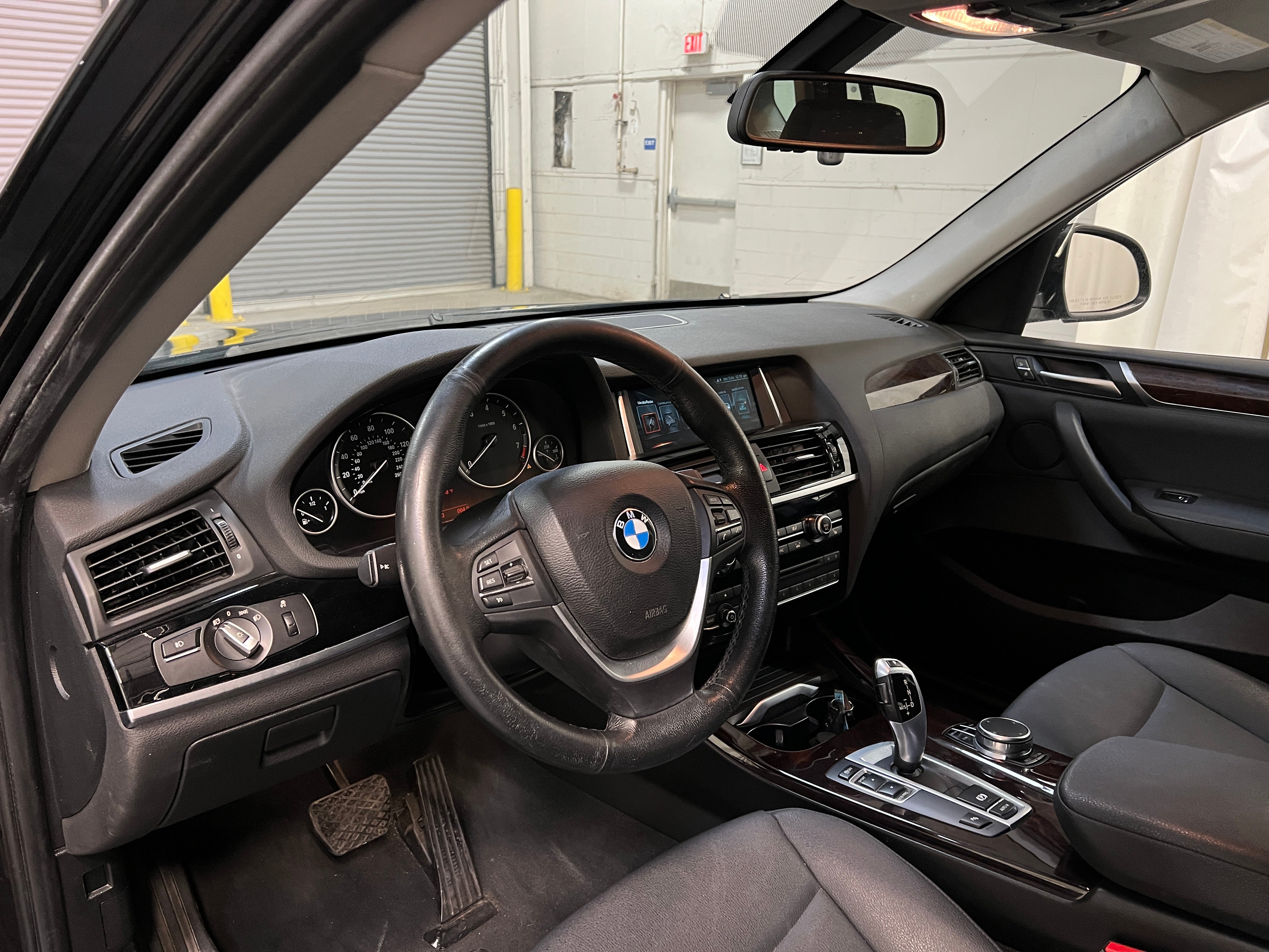 2017 BMW X3 sDrive28i 3