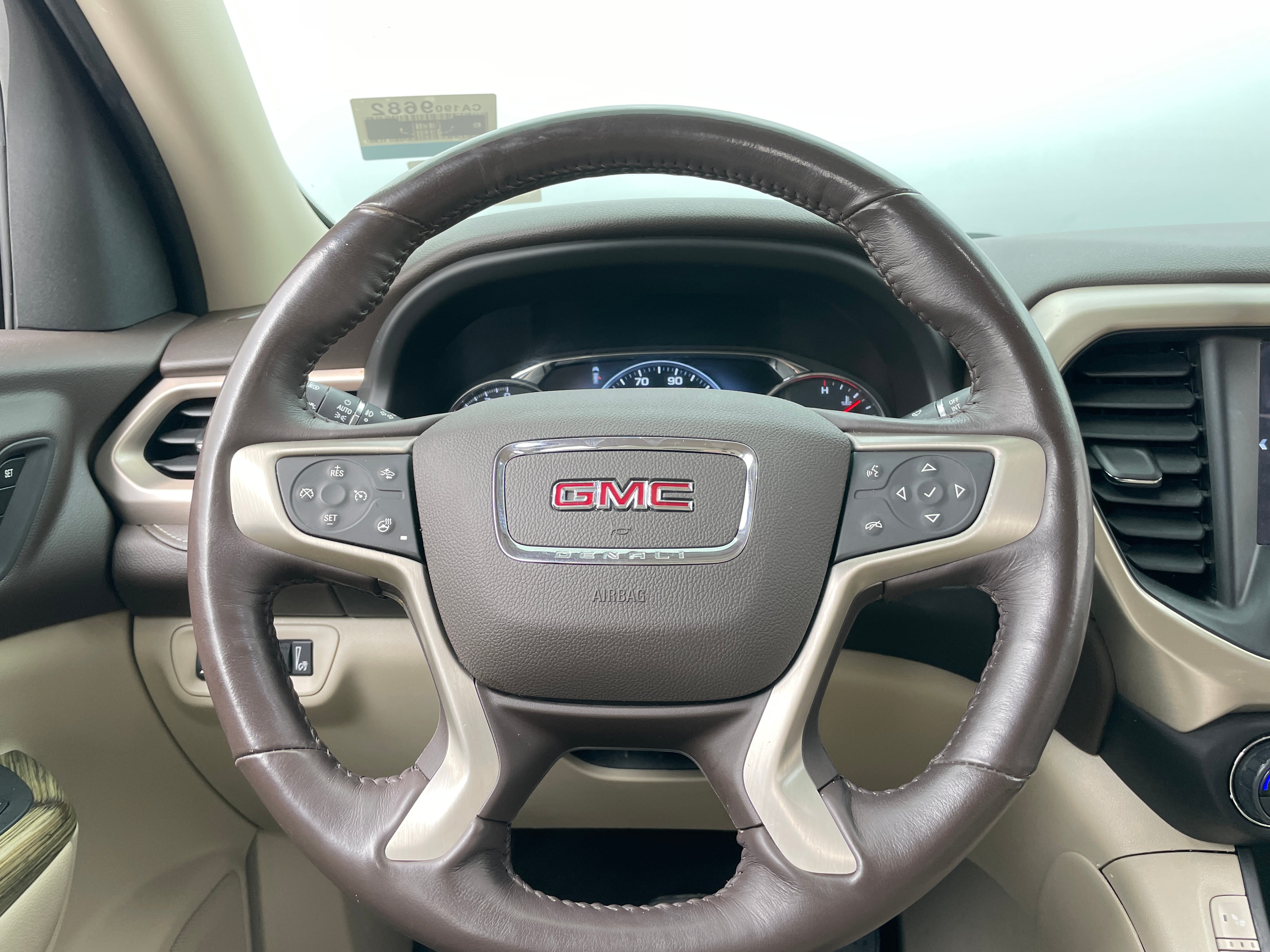 2019 GMC Acadia Denali 4