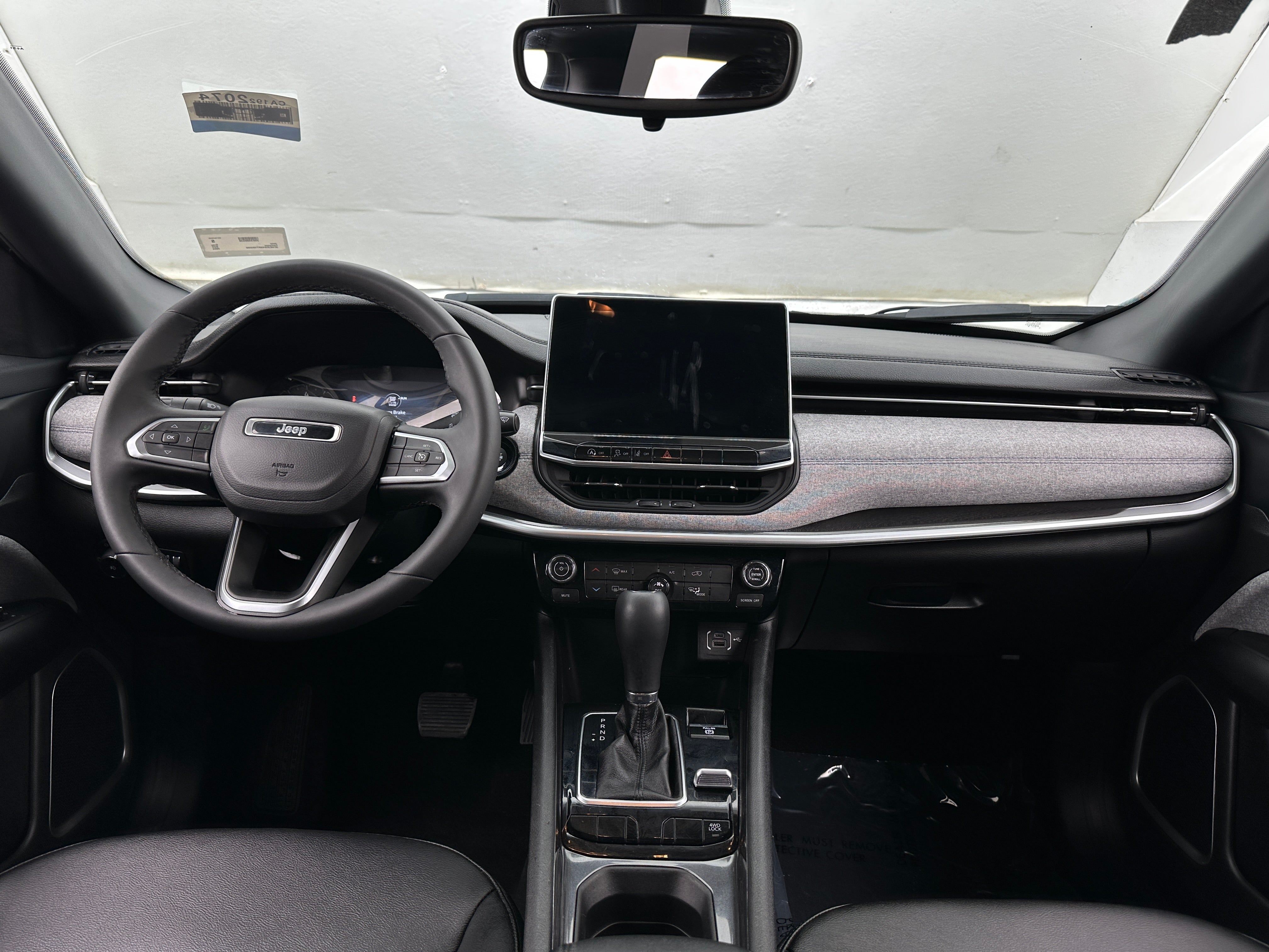 2024 Jeep Compass Latitude 2