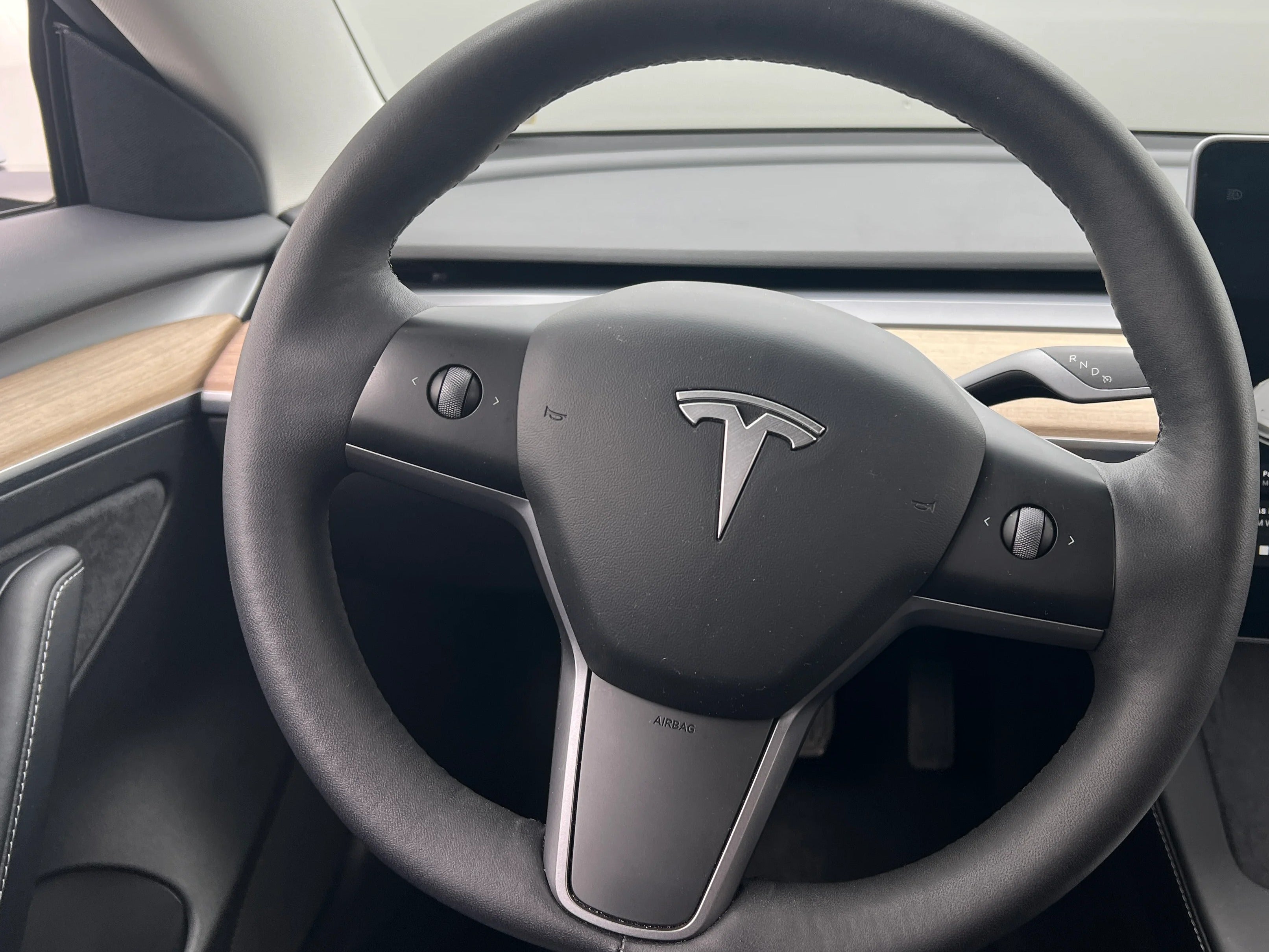 2021 Tesla Model 3 Standard Range 4