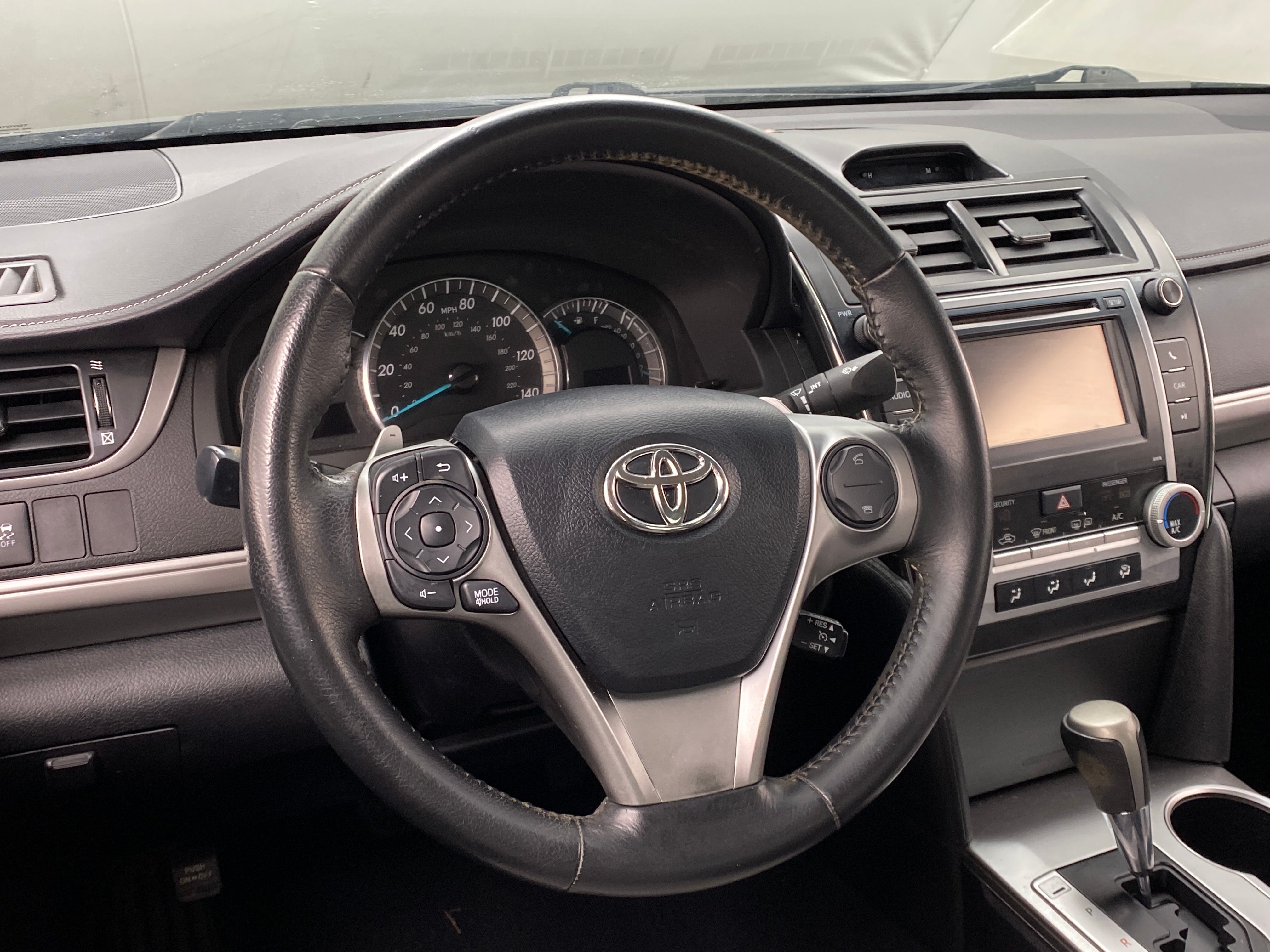 2013 Toyota Camry SE 4