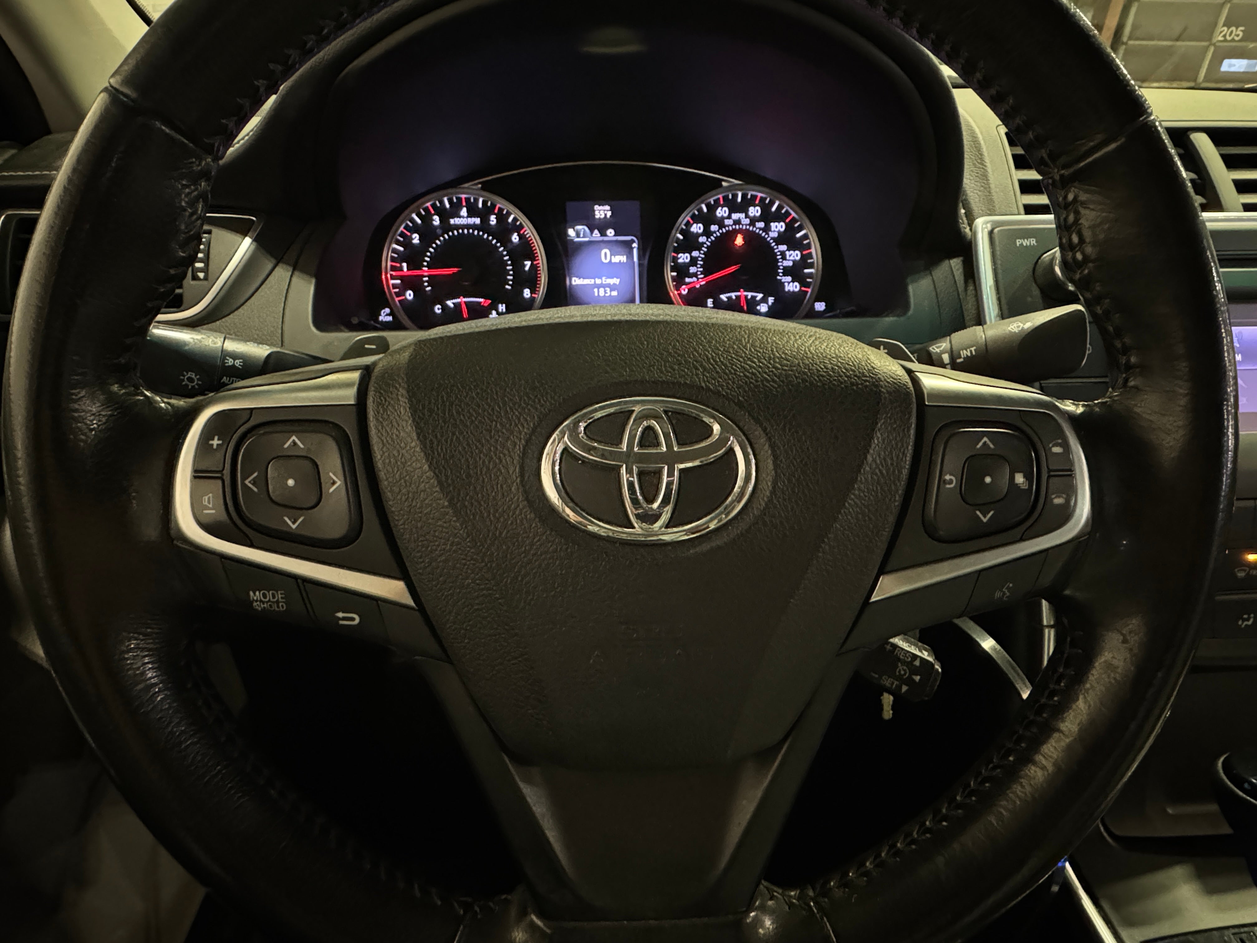 2016 Toyota Camry SE 5