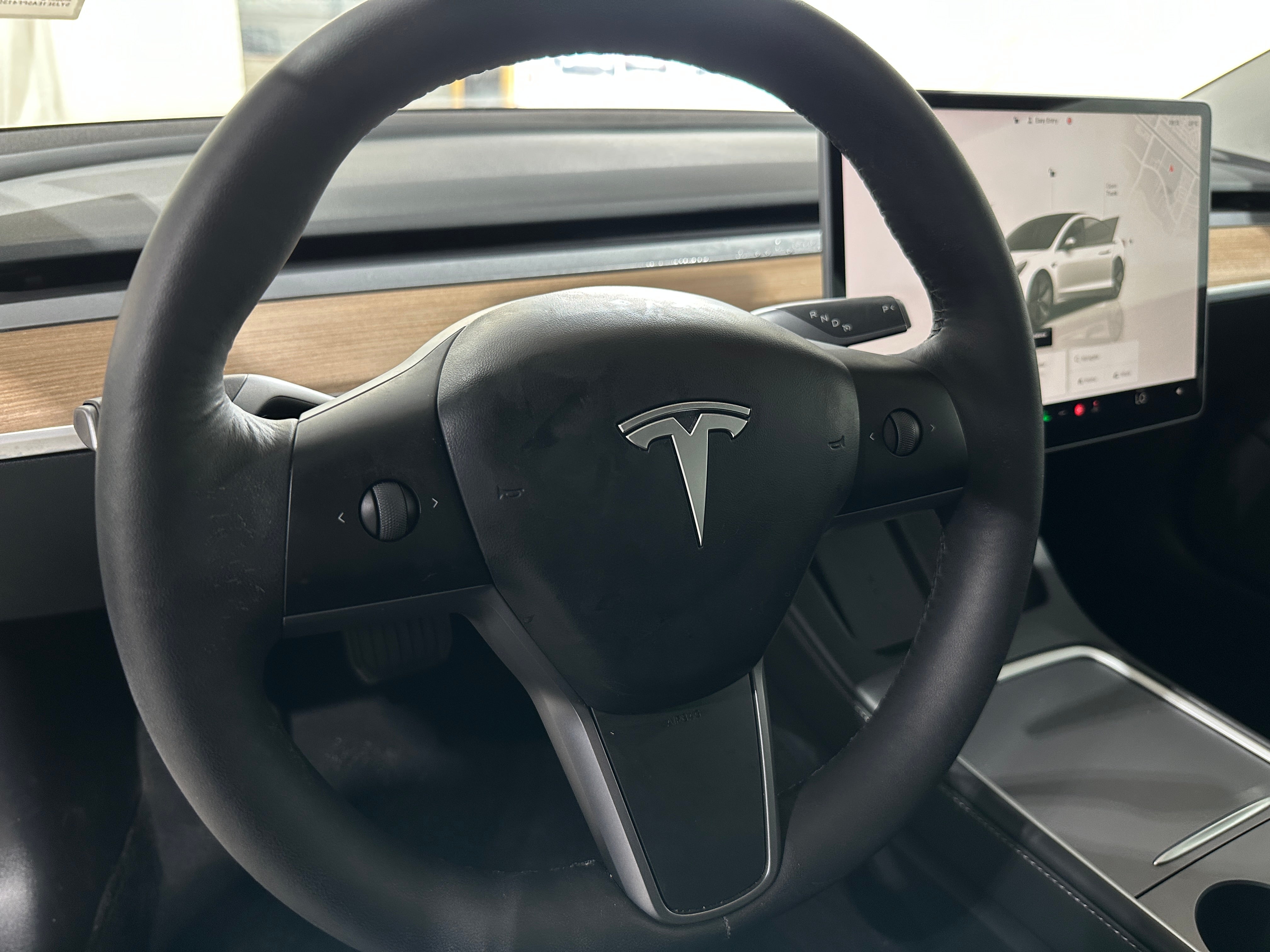 2023 Tesla Model 3 Standard Range 4