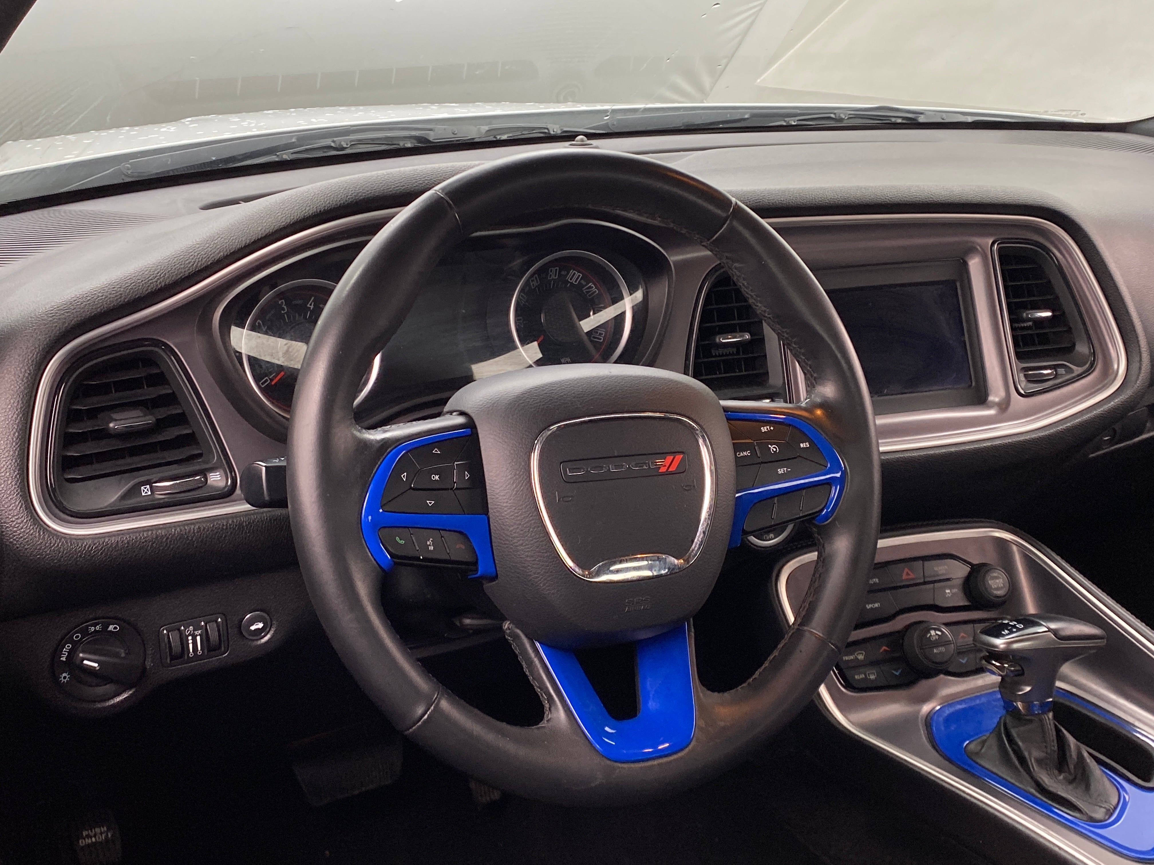 2019 Dodge Challenger SXT 4